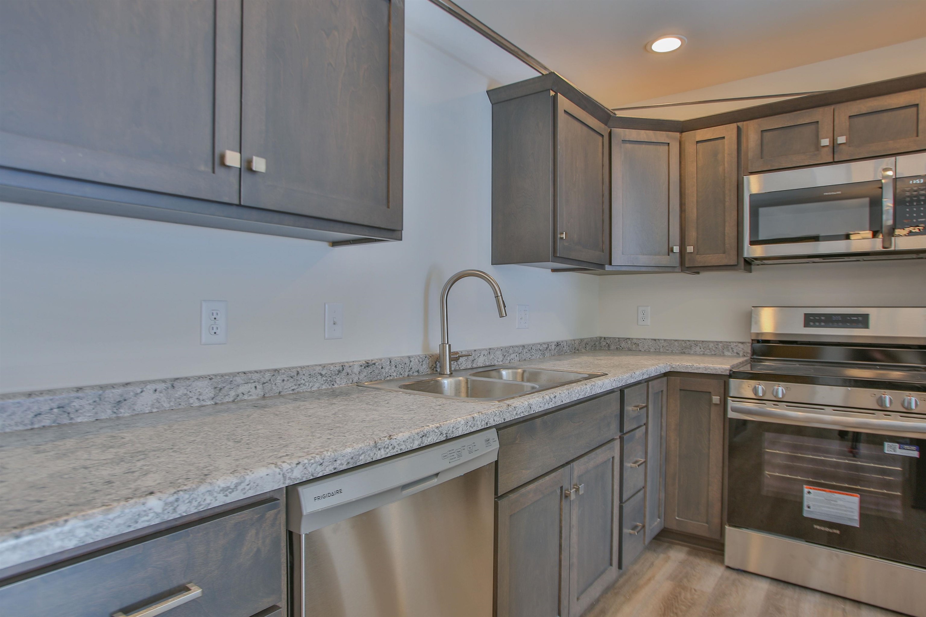 990 MORNING STAR LANE, Plover, Wisconsin 54467, 1 Bedroom Bedrooms, ,1 BathroomBathrooms,Residential,For Sale,990 MORNING STAR LANE,22600858