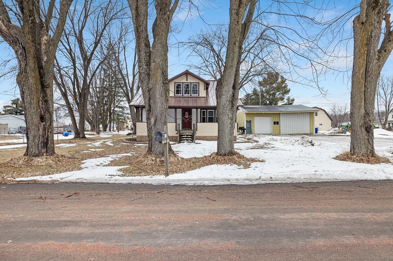 232460 VILAS STREET, Athens, Wisconsin 54411, 5 Bedrooms Bedrooms, ,2 BathroomsBathrooms,Residential,For Sale,232460 VILAS STREET,22600860