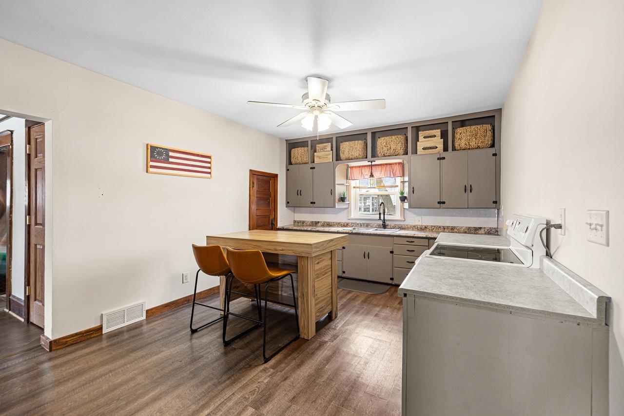 232460 VILAS STREET, Athens, Wisconsin 54411, 5 Bedrooms Bedrooms, ,2 BathroomsBathrooms,Residential,For Sale,232460 VILAS STREET,22600860