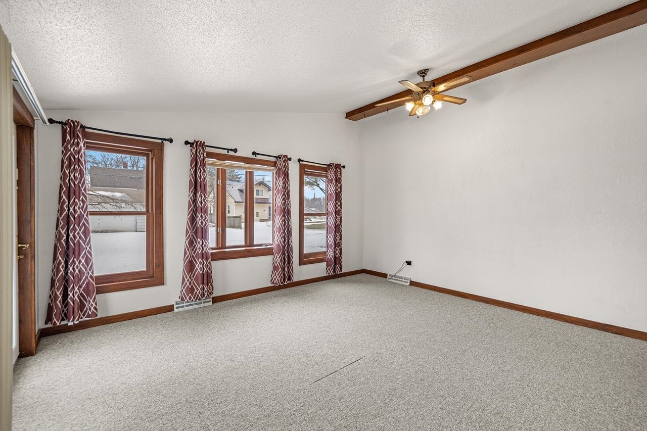 232460 VILAS STREET, Athens, Wisconsin 54411, 5 Bedrooms Bedrooms, ,2 BathroomsBathrooms,Residential,For Sale,232460 VILAS STREET,22600860