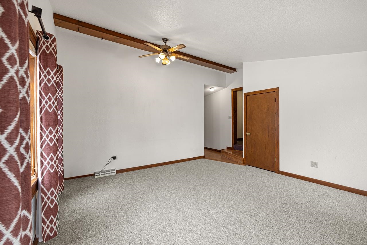 232460 VILAS STREET, Athens, Wisconsin 54411, 5 Bedrooms Bedrooms, ,2 BathroomsBathrooms,Residential,For Sale,232460 VILAS STREET,22600860