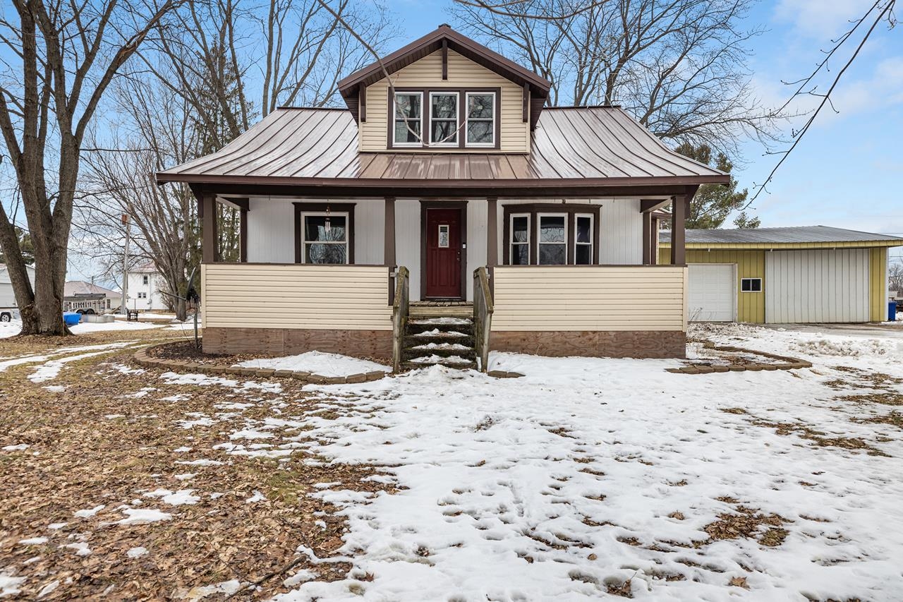 232460 VILAS STREET, Athens, Wisconsin 54411, 5 Bedrooms Bedrooms, ,2 BathroomsBathrooms,Residential,For Sale,232460 VILAS STREET,22600860