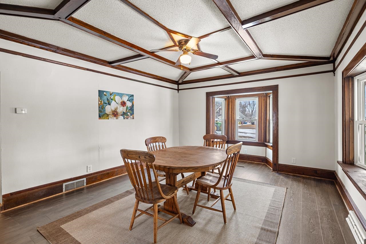 232460 VILAS STREET, Athens, Wisconsin 54411, 5 Bedrooms Bedrooms, ,2 BathroomsBathrooms,Residential,For Sale,232460 VILAS STREET,22600860