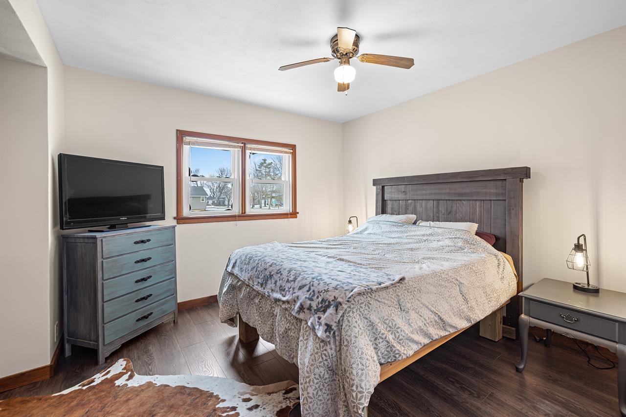 232460 VILAS STREET, Athens, Wisconsin 54411, 5 Bedrooms Bedrooms, ,2 BathroomsBathrooms,Residential,For Sale,232460 VILAS STREET,22600860