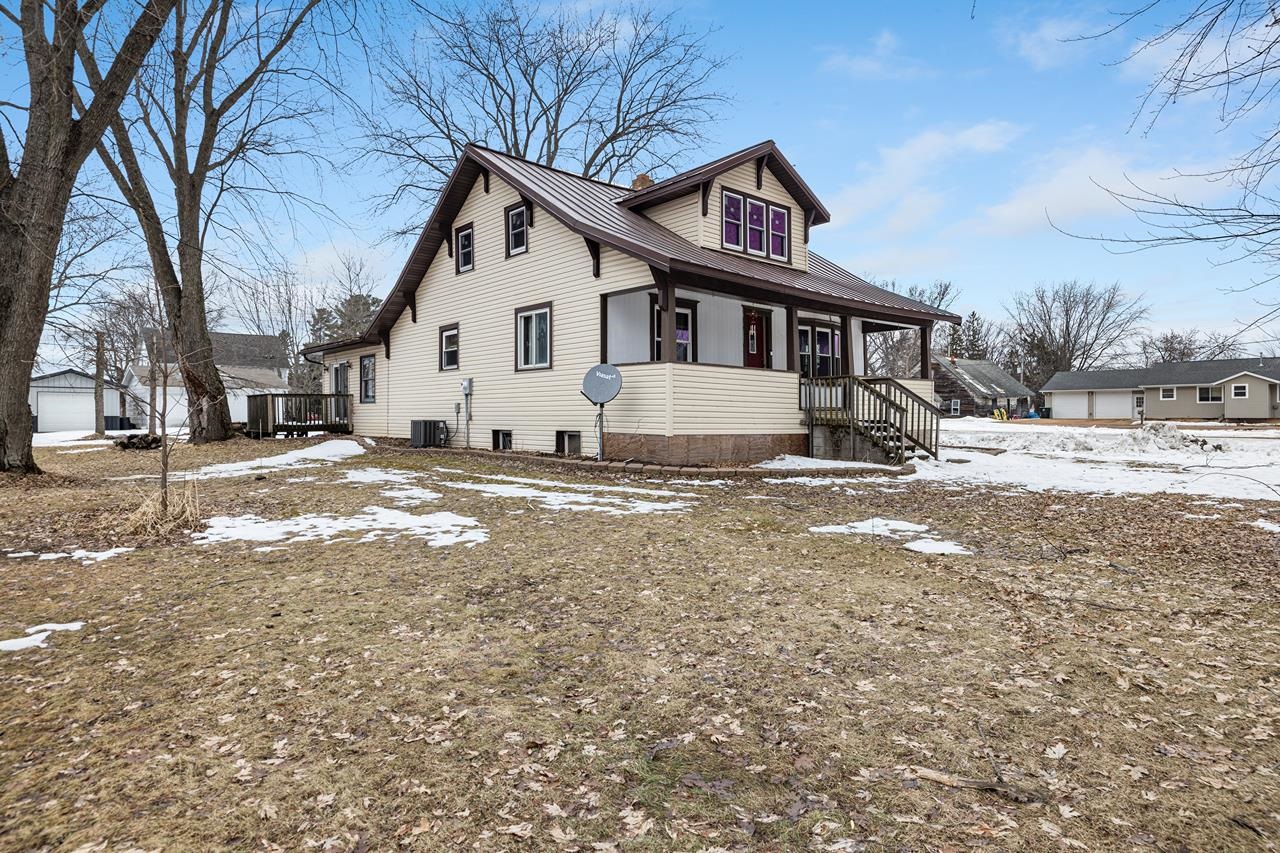 232460 VILAS STREET, Athens, Wisconsin 54411, 5 Bedrooms Bedrooms, ,2 BathroomsBathrooms,Residential,For Sale,232460 VILAS STREET,22600860