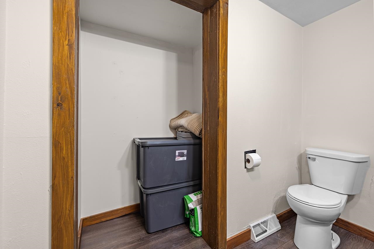 232460 VILAS STREET, Athens, Wisconsin 54411, 5 Bedrooms Bedrooms, ,2 BathroomsBathrooms,Residential,For Sale,232460 VILAS STREET,22600860