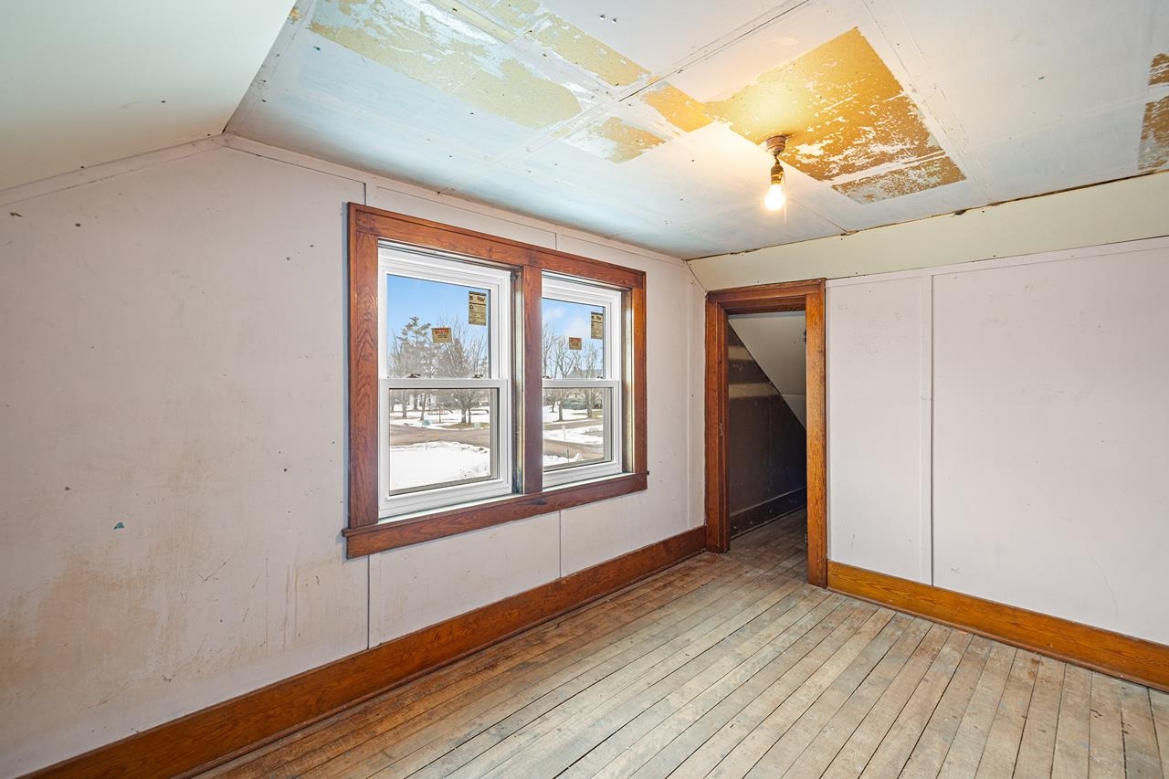 232460 VILAS STREET, Athens, Wisconsin 54411, 5 Bedrooms Bedrooms, ,2 BathroomsBathrooms,Residential,For Sale,232460 VILAS STREET,22600860