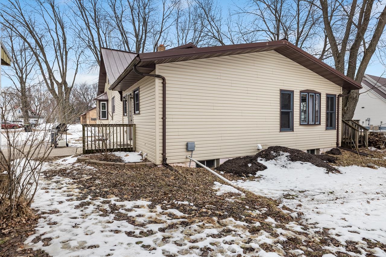 232460 VILAS STREET, Athens, Wisconsin 54411, 5 Bedrooms Bedrooms, ,2 BathroomsBathrooms,Residential,For Sale,232460 VILAS STREET,22600860