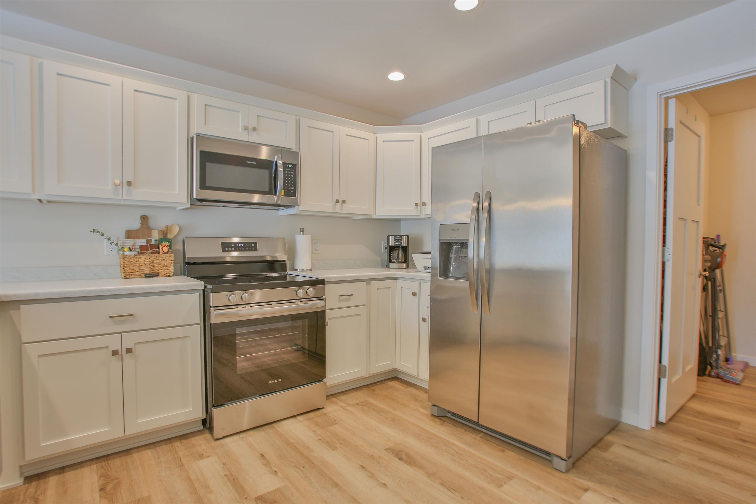 3703 Green Pastures Lane, Weston, Wisconsin 54476, 2 Bedrooms Bedrooms, ,2 BathroomsBathrooms,Residential,For Sale,3703 Green Pastures Lane,22600861