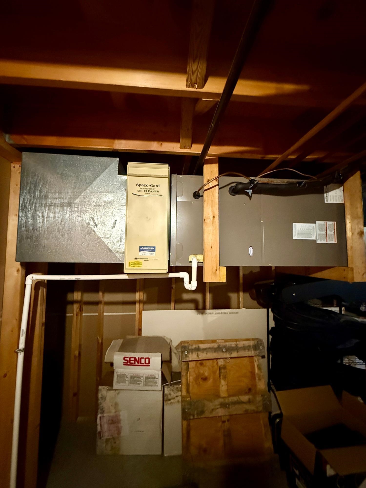 411 MAYFAIR STREET, Antigo, Wisconsin 54409, 3 Bedrooms Bedrooms, ,2 BathroomsBathrooms,Residential,For Sale,411 MAYFAIR STREET,22600863