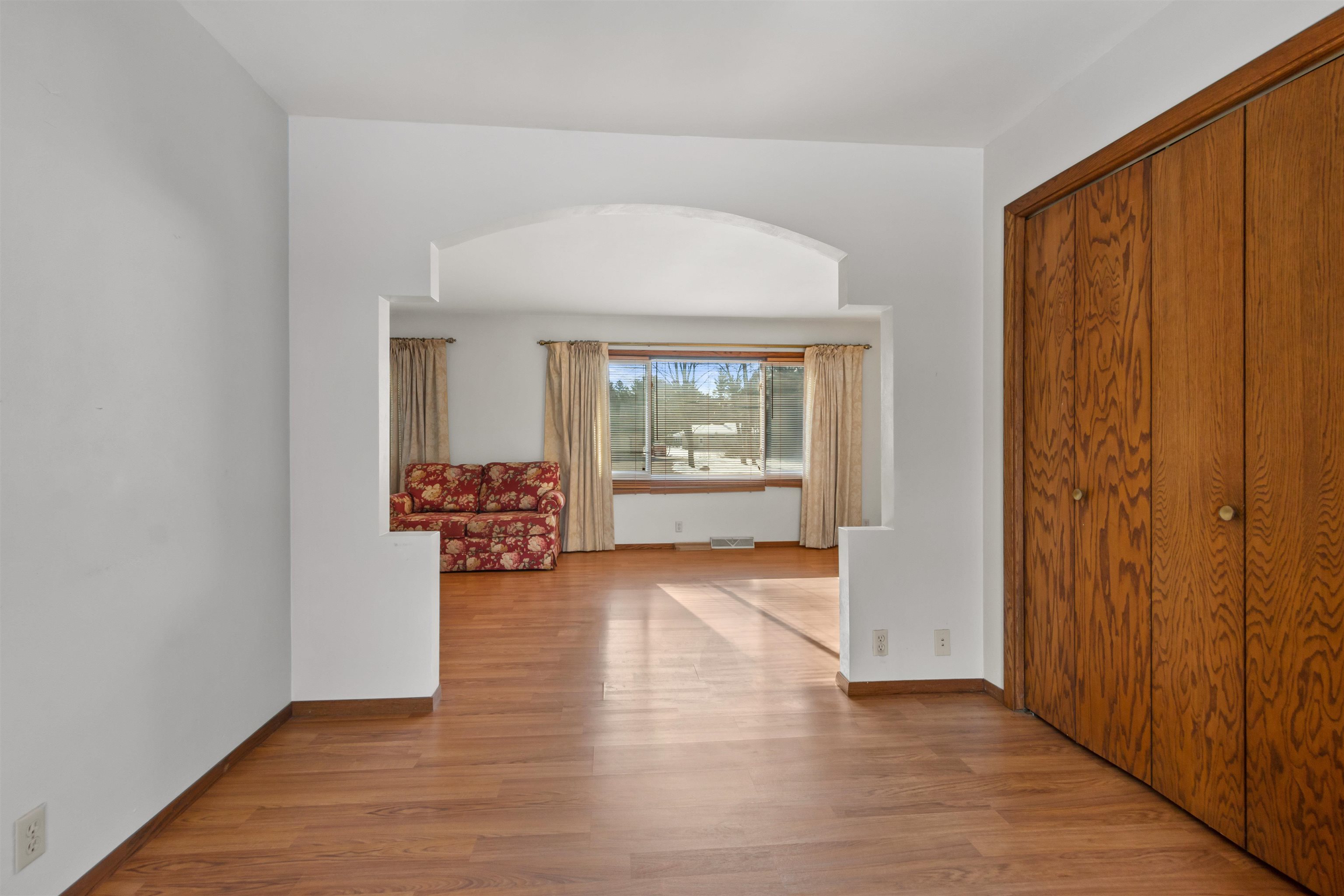 610 S BIRON DRIVE, Wisconsin Rapids, Wisconsin 54494, 2 Bedrooms Bedrooms, ,2 BathroomsBathrooms,Residential,For Sale,610 S BIRON DRIVE,22600864