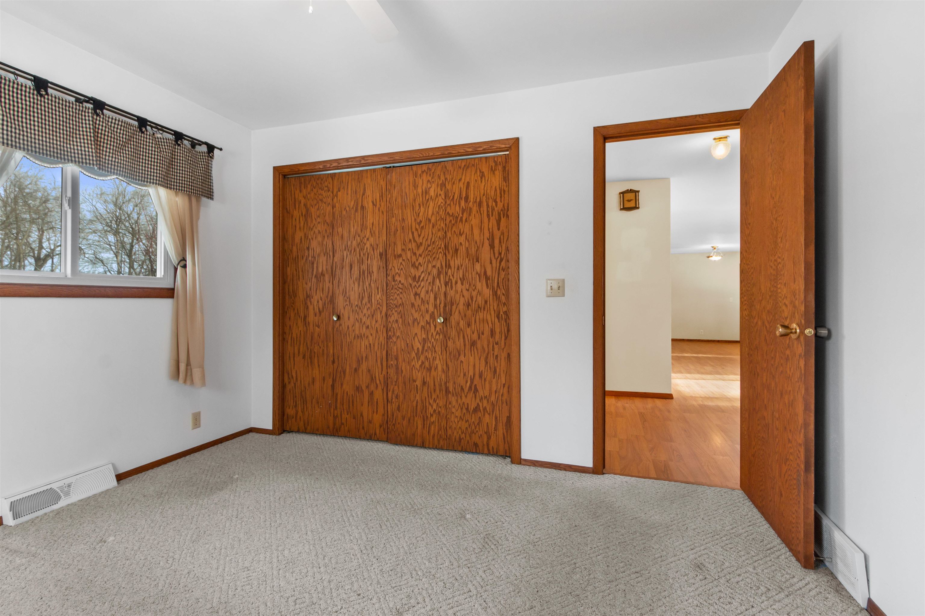 610 S BIRON DRIVE, Wisconsin Rapids, Wisconsin 54494, 2 Bedrooms Bedrooms, ,2 BathroomsBathrooms,Residential,For Sale,610 S BIRON DRIVE,22600864