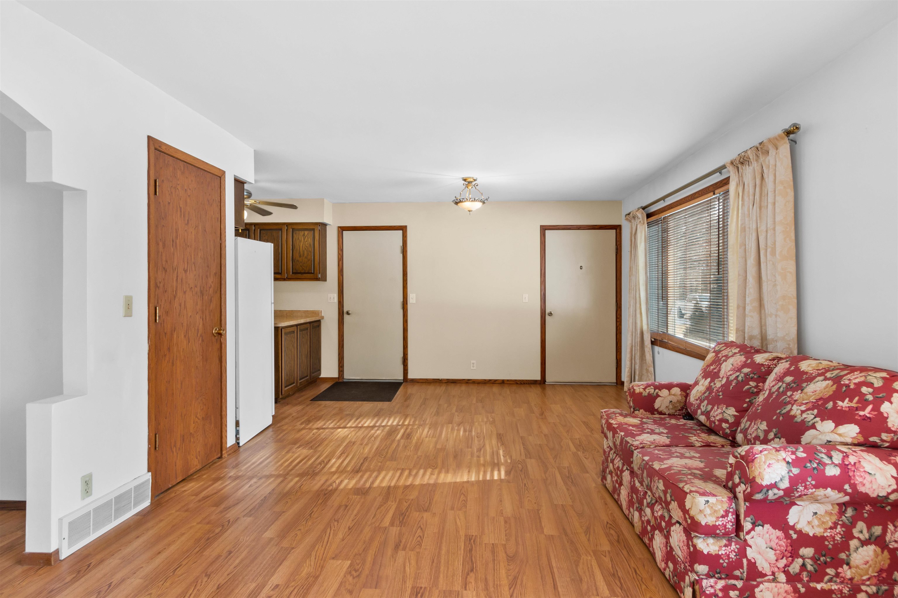 610 S BIRON DRIVE, Wisconsin Rapids, Wisconsin 54494, 2 Bedrooms Bedrooms, ,2 BathroomsBathrooms,Residential,For Sale,610 S BIRON DRIVE,22600864