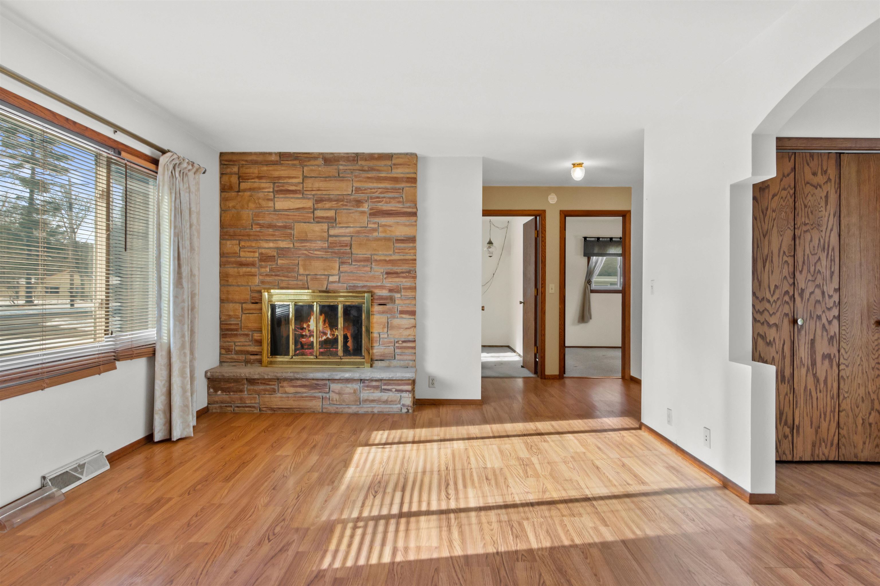 610 S BIRON DRIVE, Wisconsin Rapids, Wisconsin 54494, 2 Bedrooms Bedrooms, ,2 BathroomsBathrooms,Residential,For Sale,610 S BIRON DRIVE,22600864