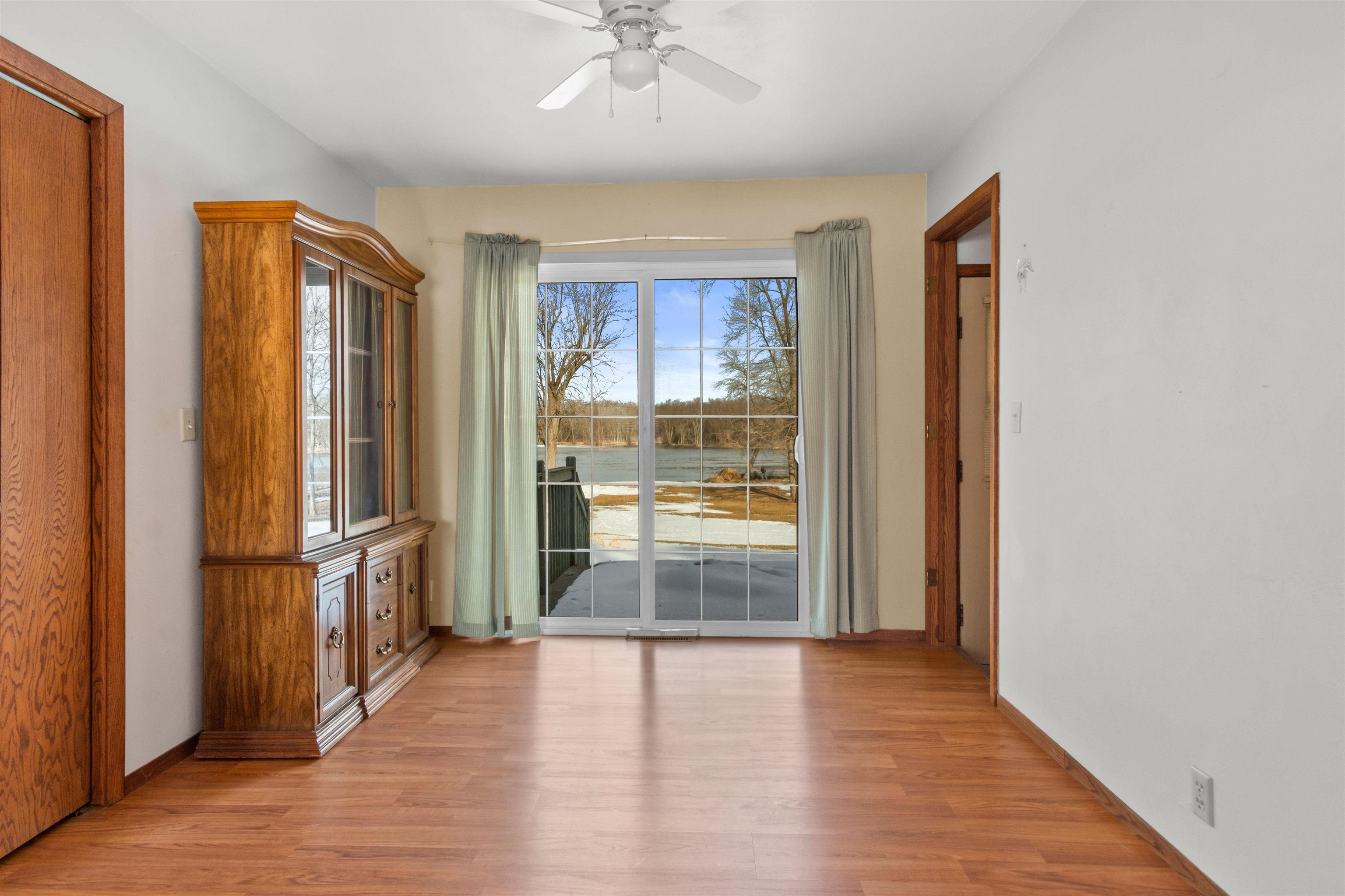 610 S BIRON DRIVE, Wisconsin Rapids, Wisconsin 54494, 2 Bedrooms Bedrooms, ,2 BathroomsBathrooms,Residential,For Sale,610 S BIRON DRIVE,22600864