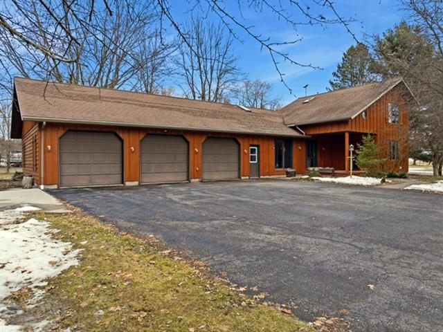201425 GALVIN AVENUE, Marshfield, Wisconsin 54449, 3 Bedrooms Bedrooms, ,3 BathroomsBathrooms,Residential,For Sale,201425 GALVIN AVENUE,22600869