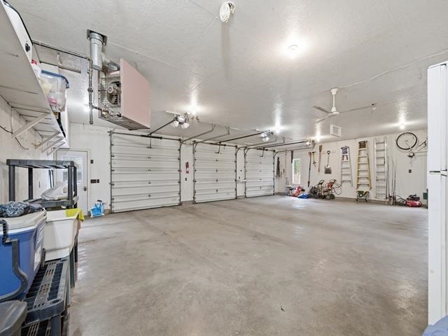 201425 GALVIN AVENUE, Marshfield, Wisconsin 54449, 3 Bedrooms Bedrooms, ,3 BathroomsBathrooms,Residential,For Sale,201425 GALVIN AVENUE,22600869