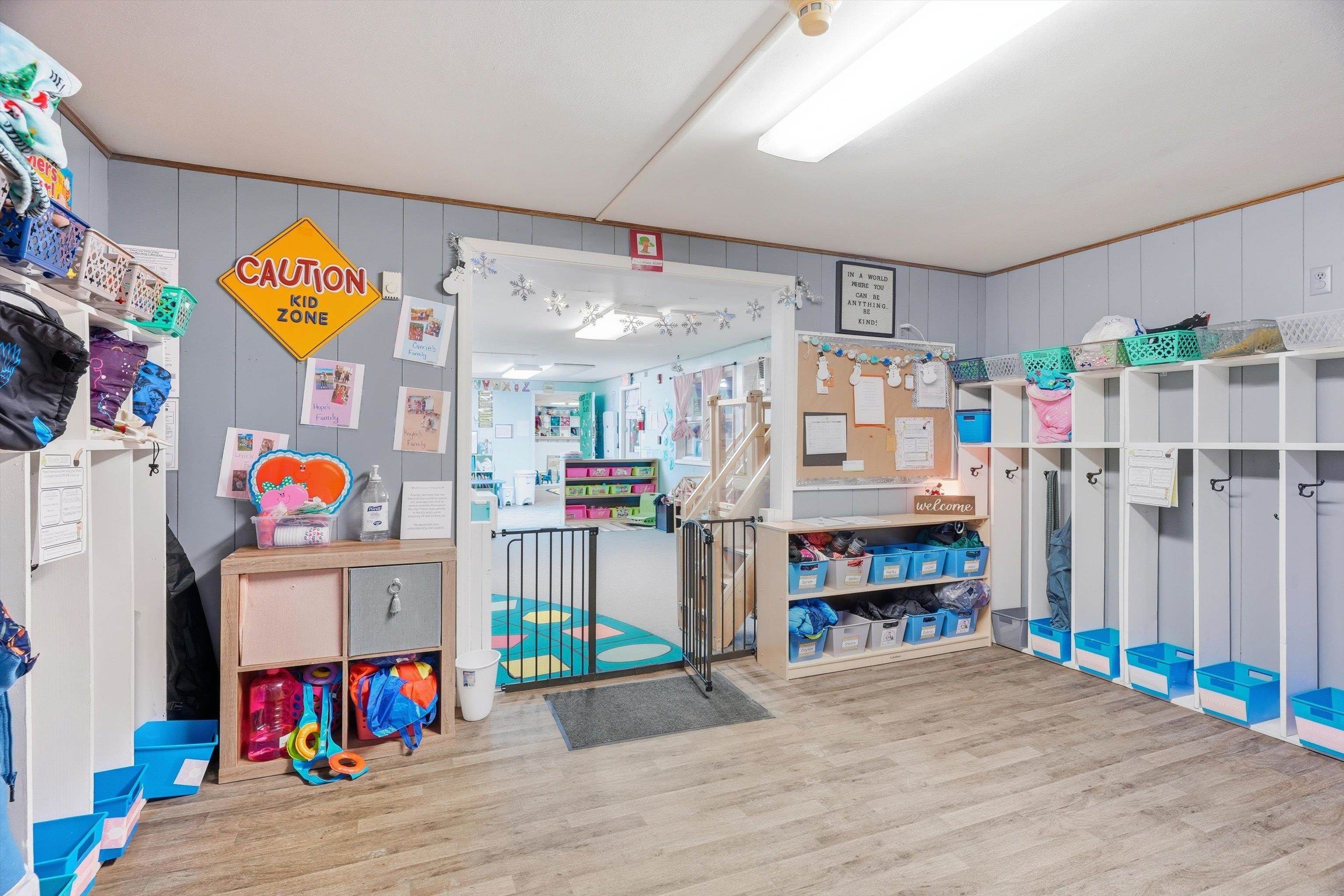 806-808 E VILAS STREET, Marshfield, Wisconsin 54449, 2 Bedrooms Bedrooms, ,1 BathroomBathrooms,Multi-family,For Sale,806-808 E VILAS STREET,22600870