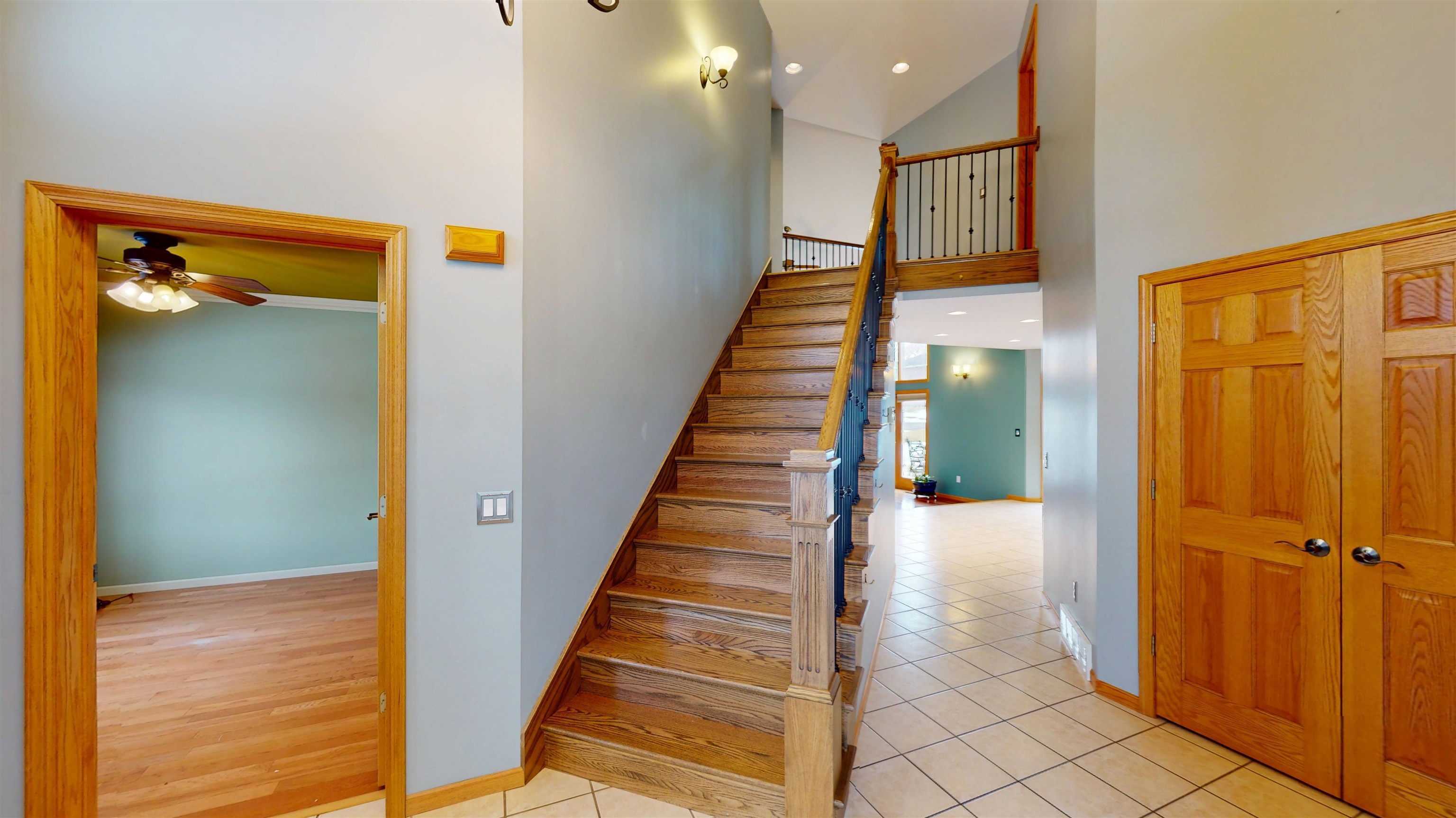 2112 W 3RD STREET, Marshfield, Wisconsin 54449, 6 Bedrooms Bedrooms, ,4 BathroomsBathrooms,Residential,For Sale,2112 W 3RD STREET,22600873