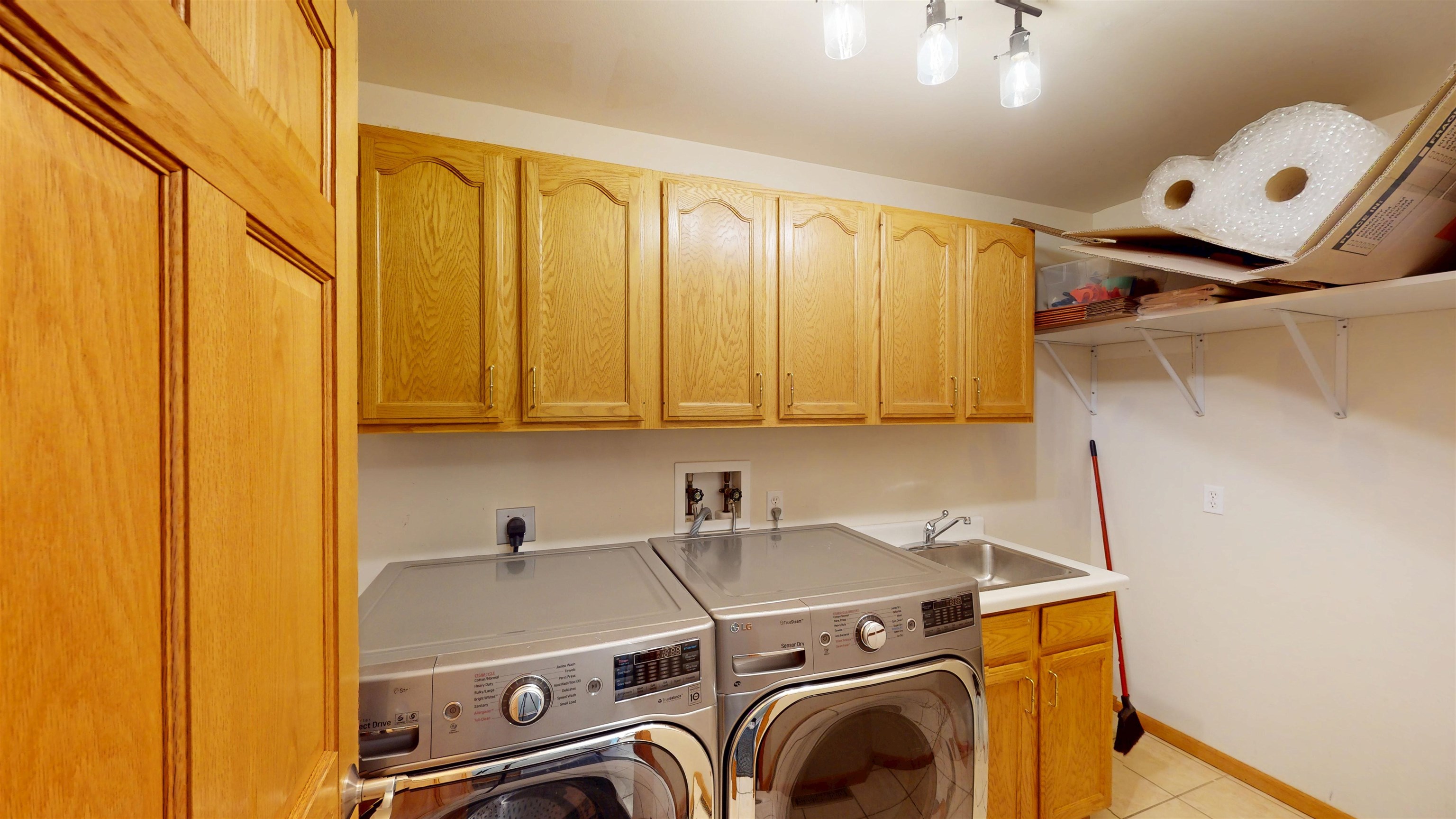 2112 W 3RD STREET, Marshfield, Wisconsin 54449, 6 Bedrooms Bedrooms, ,4 BathroomsBathrooms,Residential,For Sale,2112 W 3RD STREET,22600873