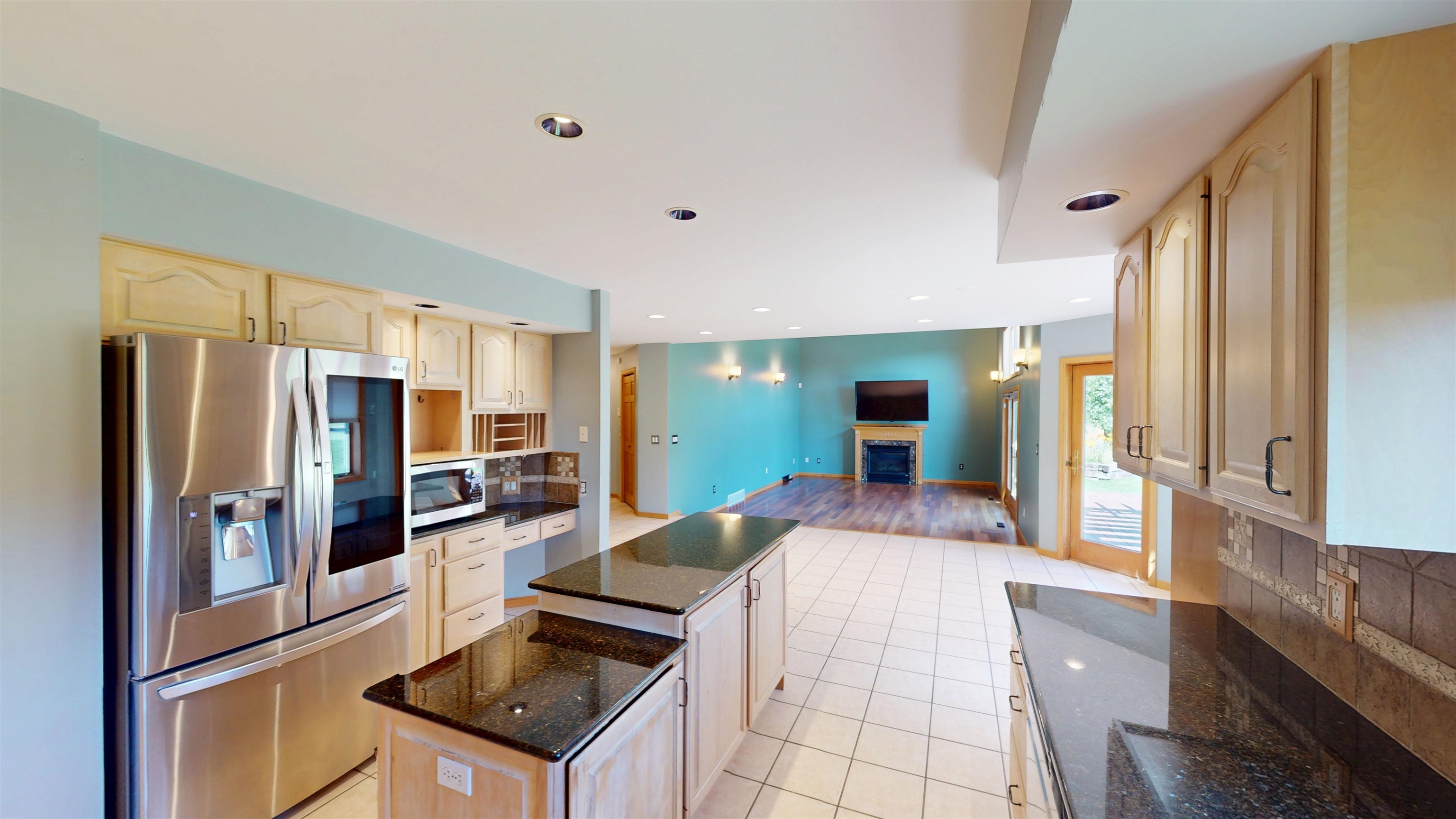 2112 W 3RD STREET, Marshfield, Wisconsin 54449, 6 Bedrooms Bedrooms, ,4 BathroomsBathrooms,Residential,For Sale,2112 W 3RD STREET,22600873