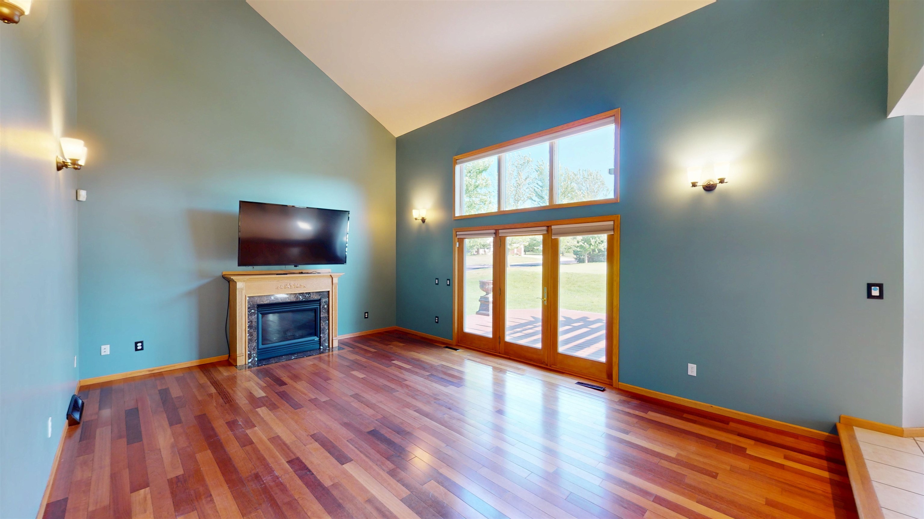 2112 W 3RD STREET, Marshfield, Wisconsin 54449, 6 Bedrooms Bedrooms, ,4 BathroomsBathrooms,Residential,For Sale,2112 W 3RD STREET,22600873