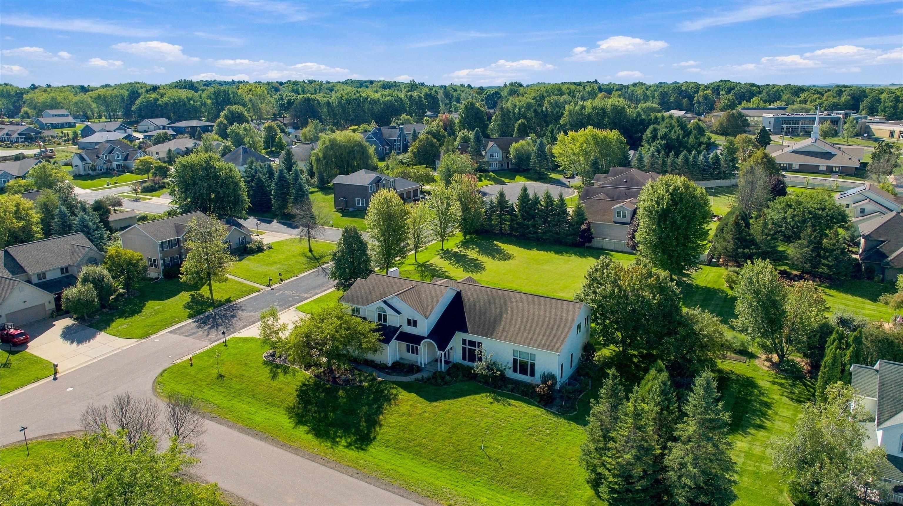 2112 W 3RD STREET, Marshfield, Wisconsin 54449, 6 Bedrooms Bedrooms, ,4 BathroomsBathrooms,Residential,For Sale,2112 W 3RD STREET,22600873