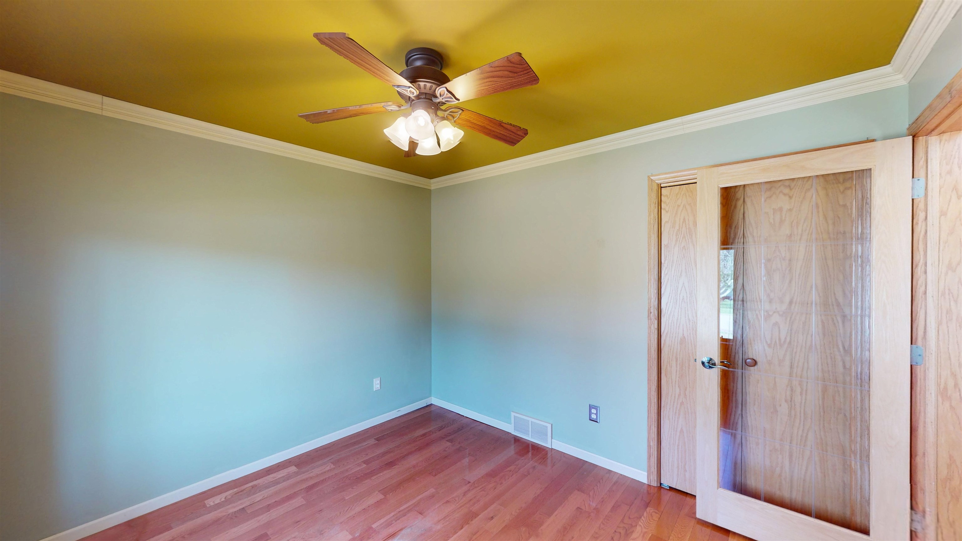 2112 W 3RD STREET, Marshfield, Wisconsin 54449, 6 Bedrooms Bedrooms, ,4 BathroomsBathrooms,Residential,For Sale,2112 W 3RD STREET,22600873