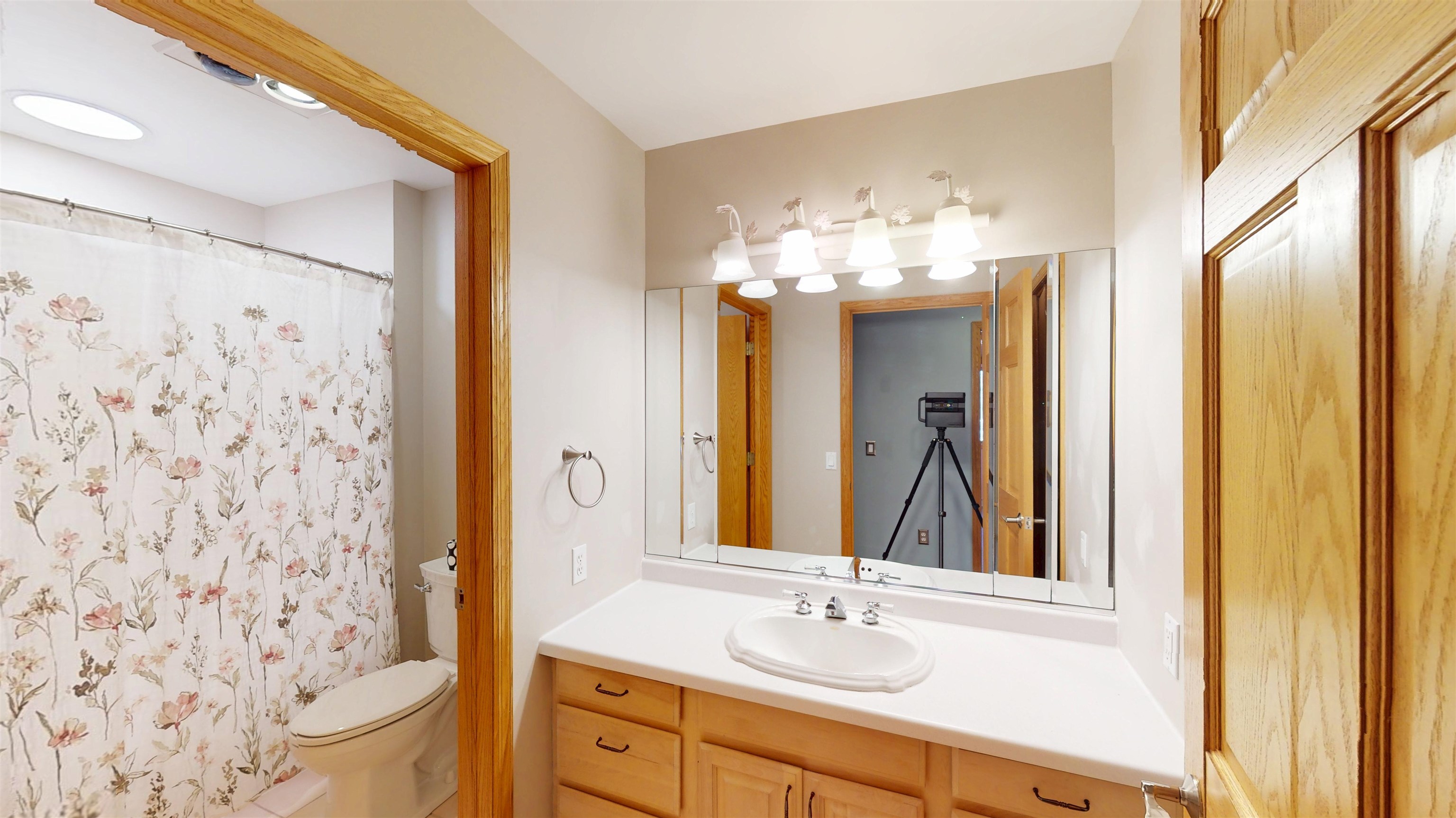 2112 W 3RD STREET, Marshfield, Wisconsin 54449, 6 Bedrooms Bedrooms, ,4 BathroomsBathrooms,Residential,For Sale,2112 W 3RD STREET,22600873