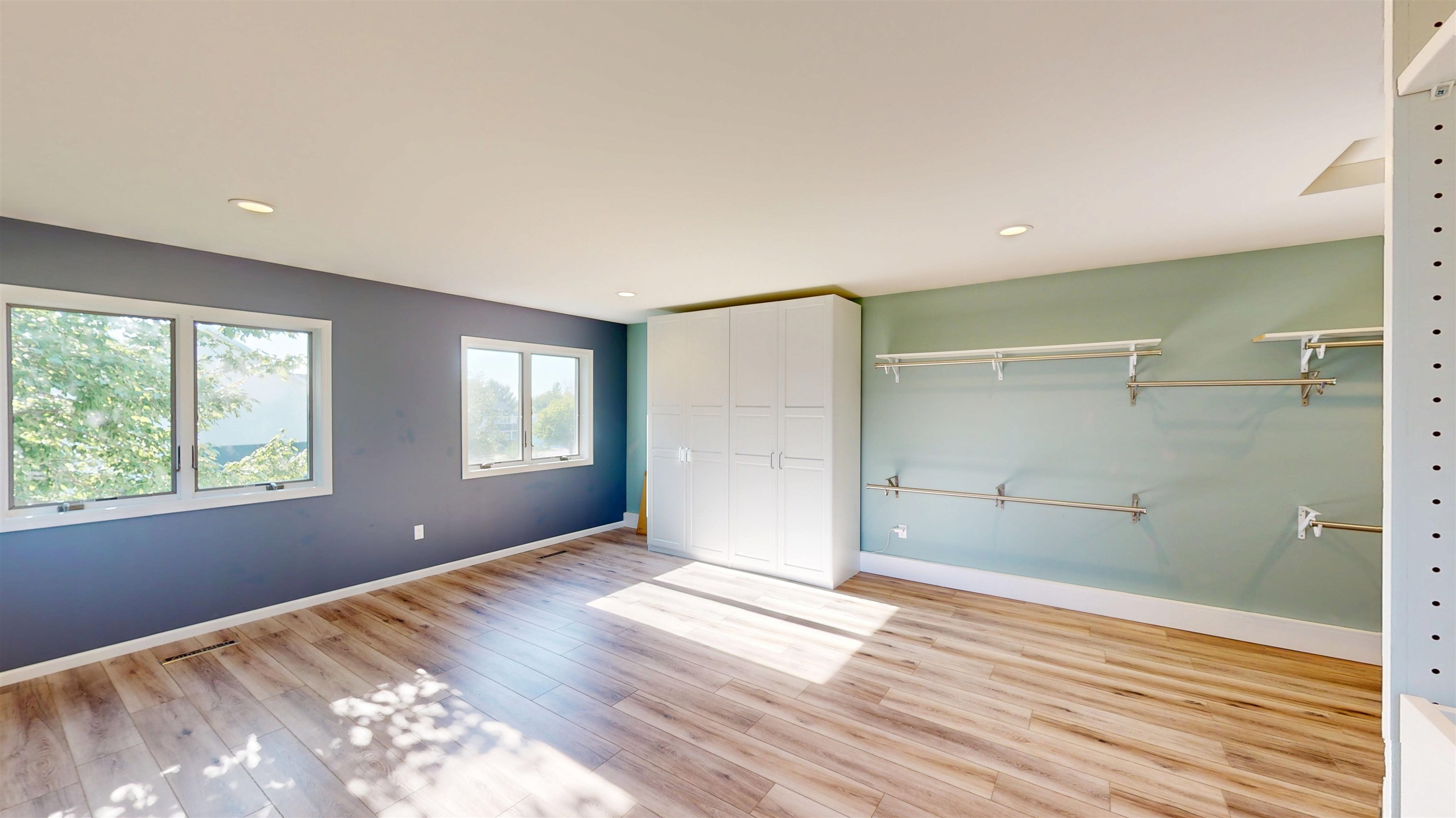 2112 W 3RD STREET, Marshfield, Wisconsin 54449, 6 Bedrooms Bedrooms, ,4 BathroomsBathrooms,Residential,For Sale,2112 W 3RD STREET,22600873