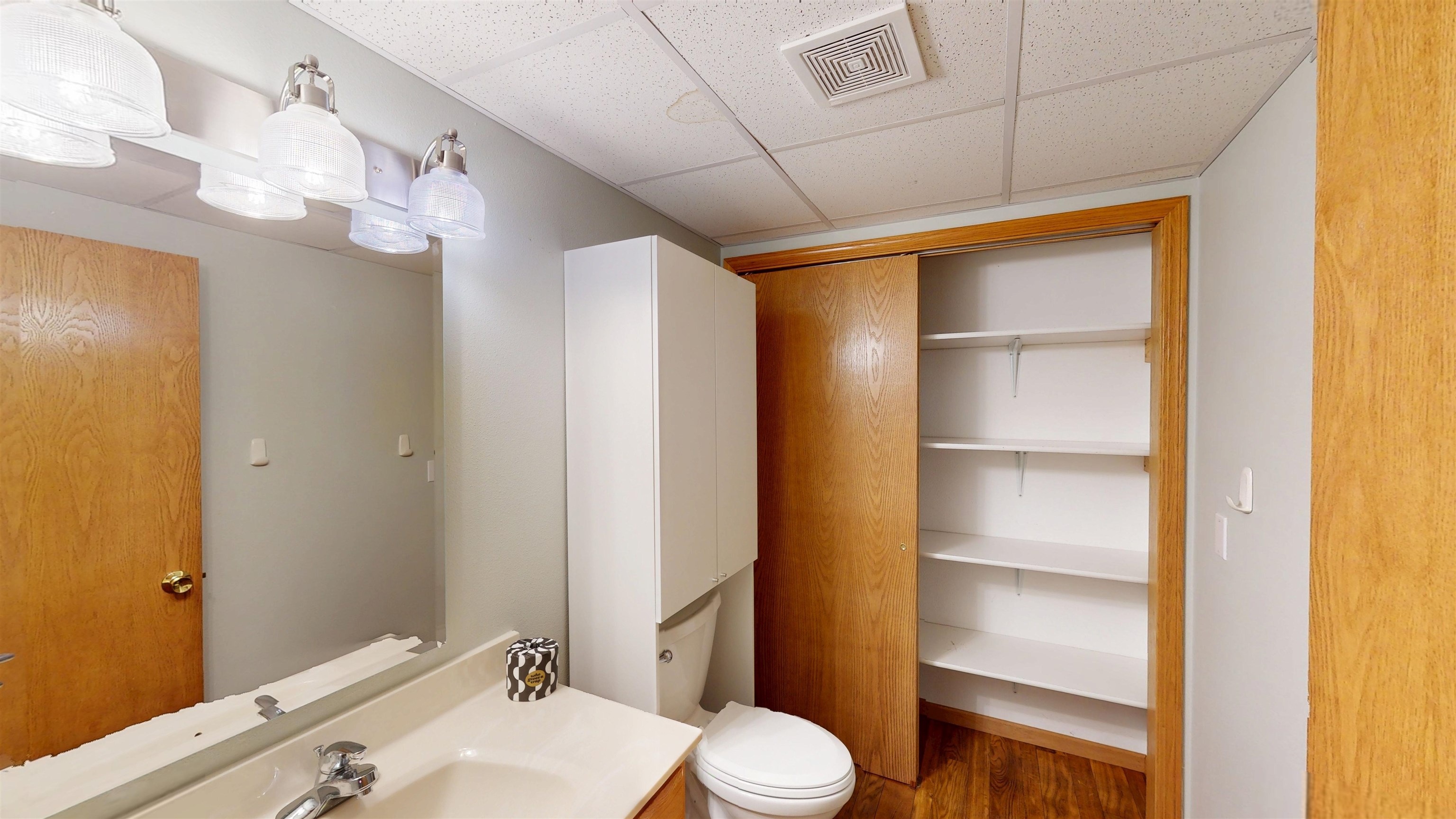 2112 W 3RD STREET, Marshfield, Wisconsin 54449, 6 Bedrooms Bedrooms, ,4 BathroomsBathrooms,Residential,For Sale,2112 W 3RD STREET,22600873