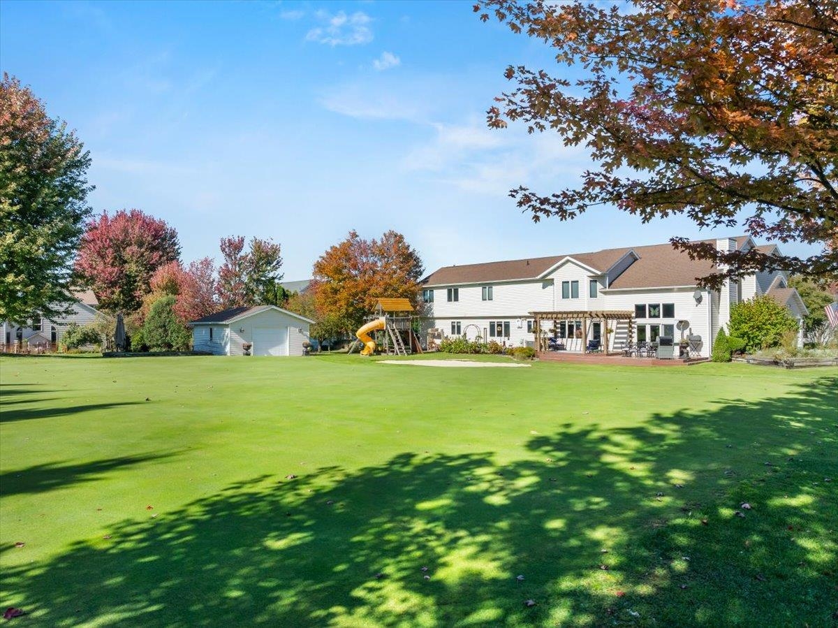 2112 W 3RD STREET, Marshfield, Wisconsin 54449, 6 Bedrooms Bedrooms, ,4 BathroomsBathrooms,Residential,For Sale,2112 W 3RD STREET,22600873