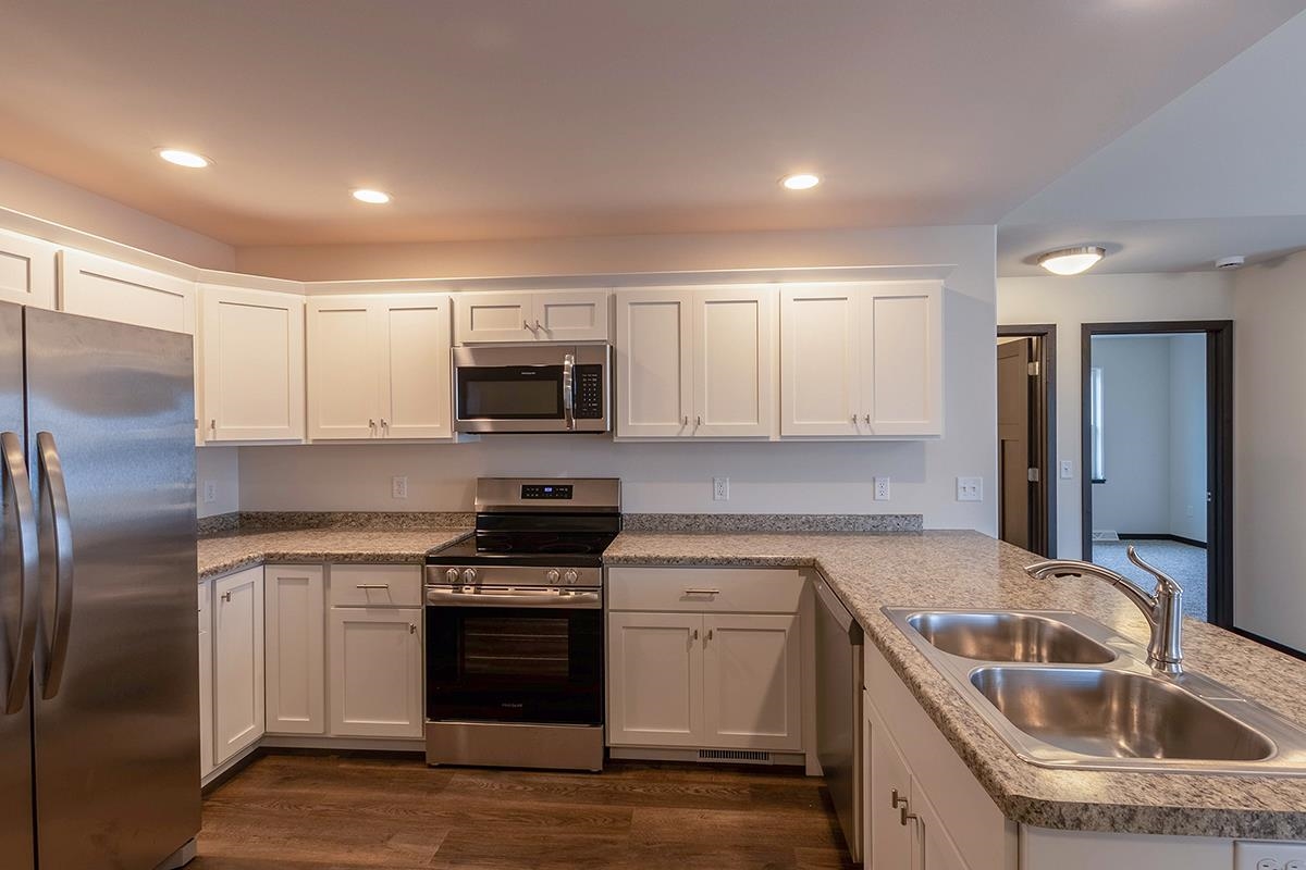 910 MORNING STAR LANE, Plover, Wisconsin 54467, 2 Bedrooms Bedrooms, ,2 BathroomsBathrooms,Residential,For Sale,910 MORNING STAR LANE,22600876