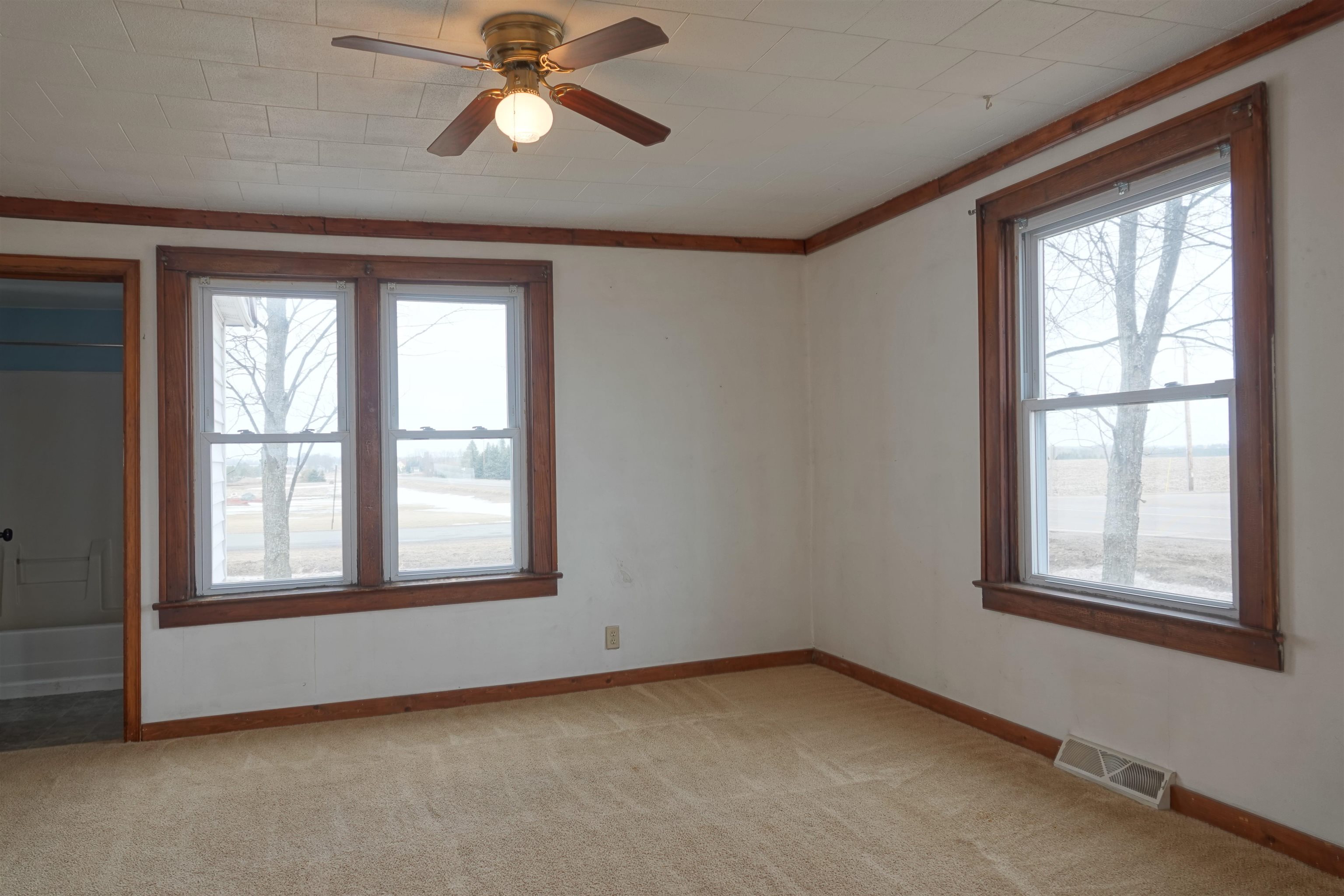 W5217 ELM AVENUE, Stetsonville, Wisconsin 54480, 5 Bedrooms Bedrooms, ,1 BathroomBathrooms,Residential,For Sale,W5217 ELM AVENUE,22600878