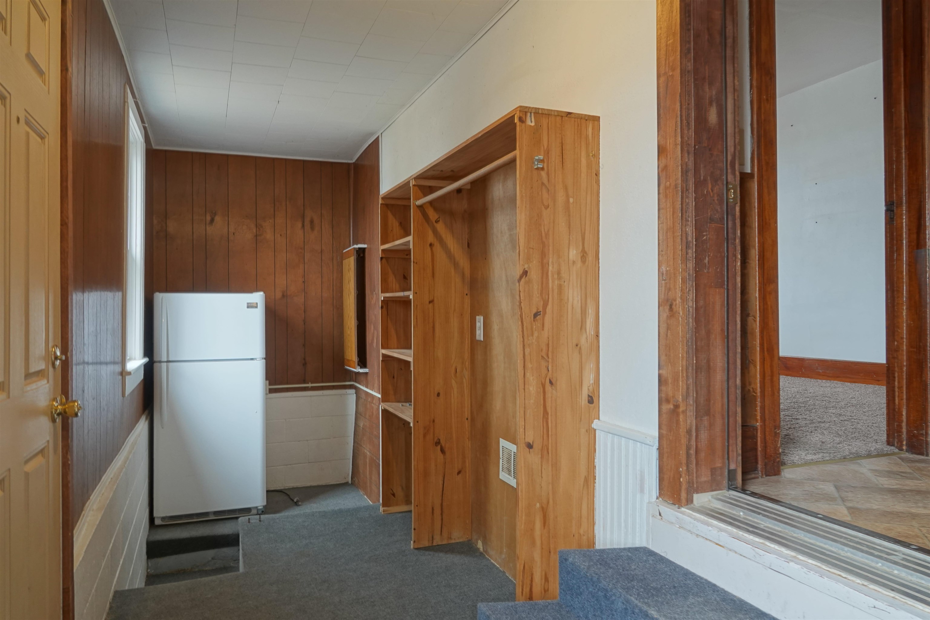 W5217 ELM AVENUE, Stetsonville, Wisconsin 54480, 5 Bedrooms Bedrooms, ,1 BathroomBathrooms,Residential,For Sale,W5217 ELM AVENUE,22600878