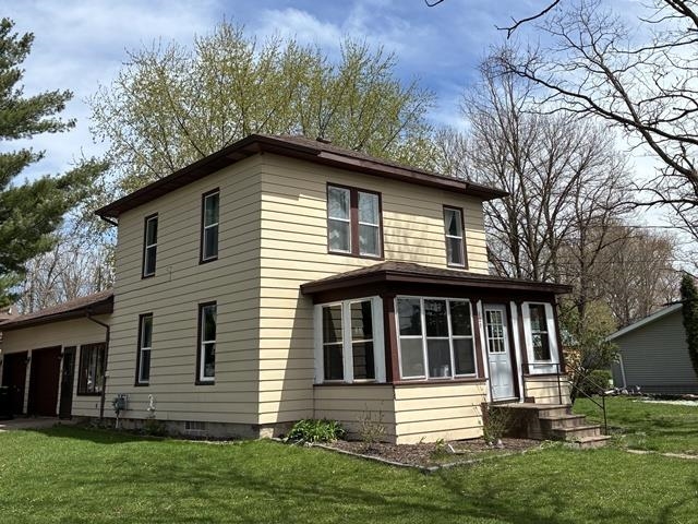 109 W 15TH STREET, Neillsville, Wisconsin 54456, 3 Bedrooms Bedrooms, ,2 BathroomsBathrooms,Residential,For Sale,109 W 15TH STREET,22600880