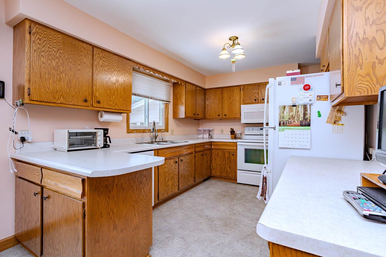 4620 STERNBERG AVENUE, Weston, Wisconsin 54476, 3 Bedrooms Bedrooms, ,2 BathroomsBathrooms,Residential,For Sale,4620 STERNBERG AVENUE,22600882