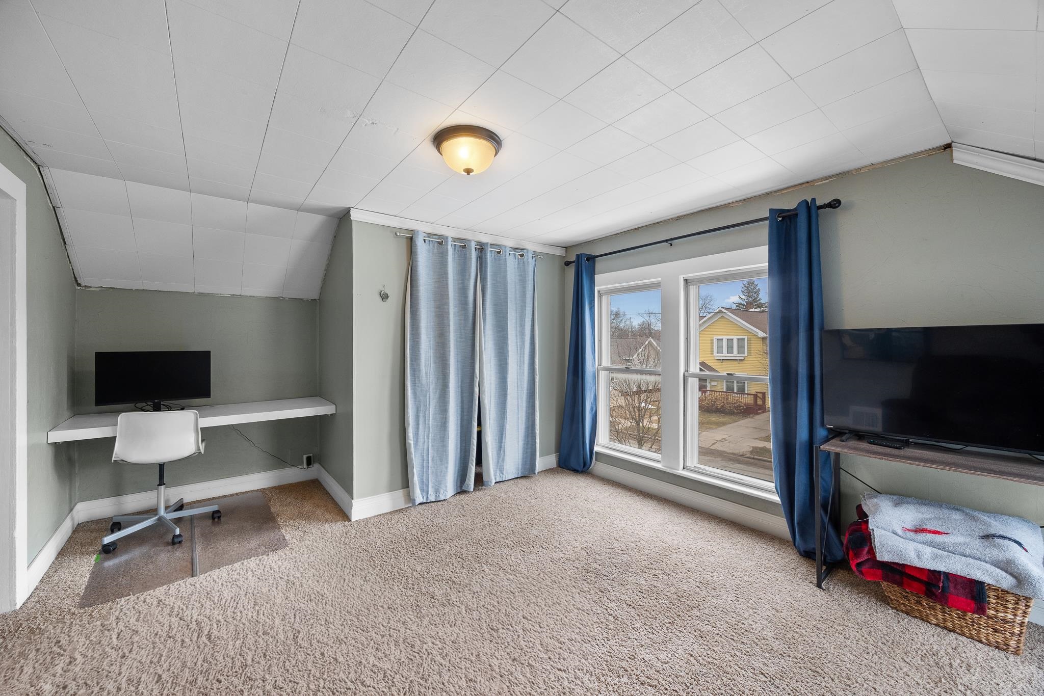 1764 CHURCH STREET, Stevens Point, Wisconsin 54481, 3 Bedrooms Bedrooms, ,2 BathroomsBathrooms,Residential,For Sale,1764 CHURCH STREET,22600885