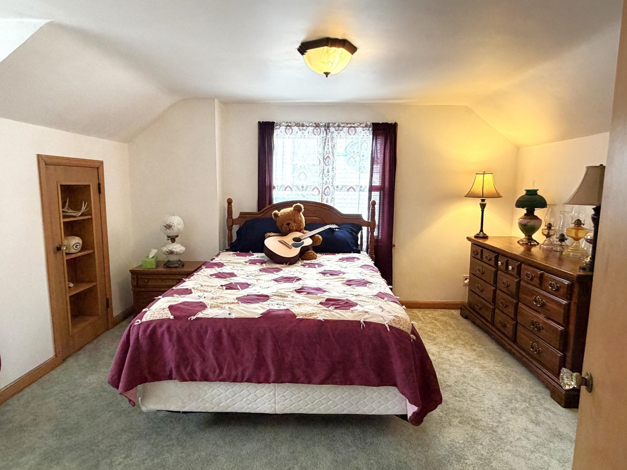 229 5TH AVENUE, Antigo, Wisconsin 54409, 5 Bedrooms Bedrooms, ,2 BathroomsBathrooms,Residential,For Sale,229 5TH AVENUE,22600887