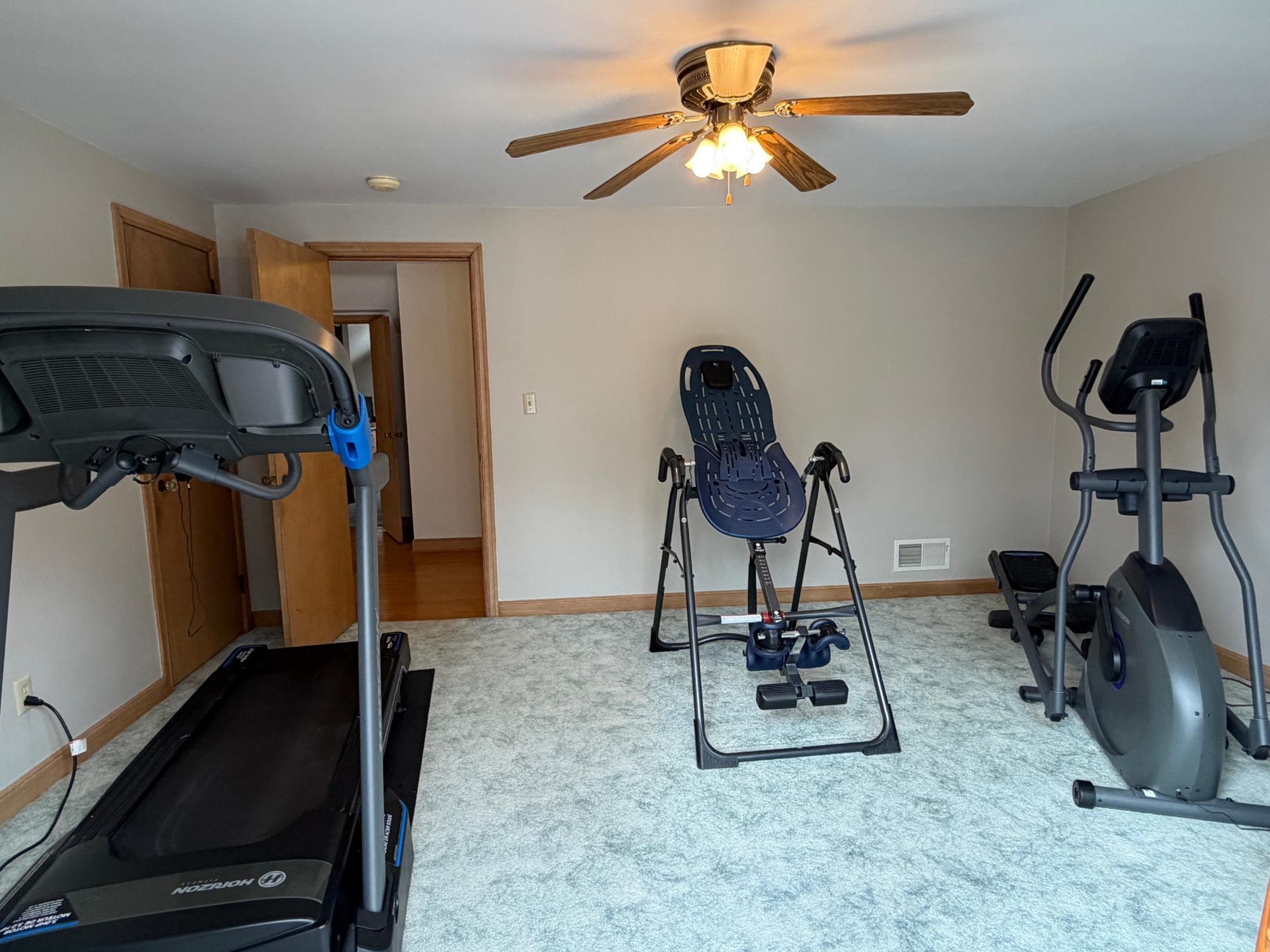 229 5TH AVENUE, Antigo, Wisconsin 54409, 5 Bedrooms Bedrooms, ,2 BathroomsBathrooms,Residential,For Sale,229 5TH AVENUE,22600887