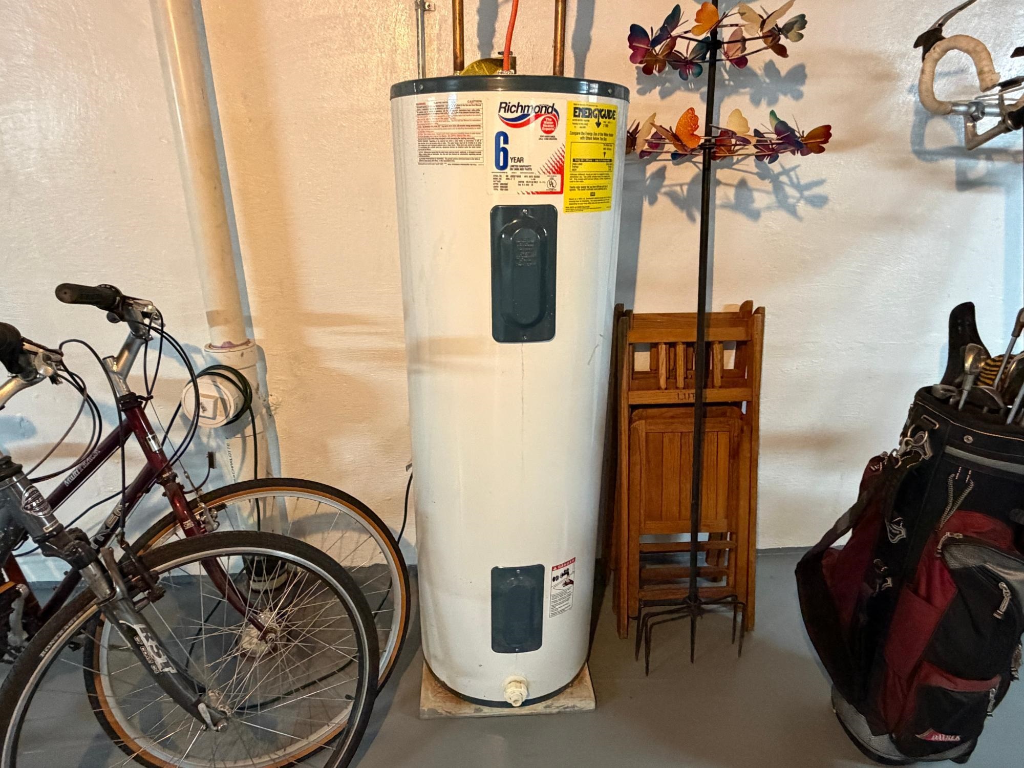 229 5TH AVENUE, Antigo, Wisconsin 54409, 5 Bedrooms Bedrooms, ,2 BathroomsBathrooms,Residential,For Sale,229 5TH AVENUE,22600887