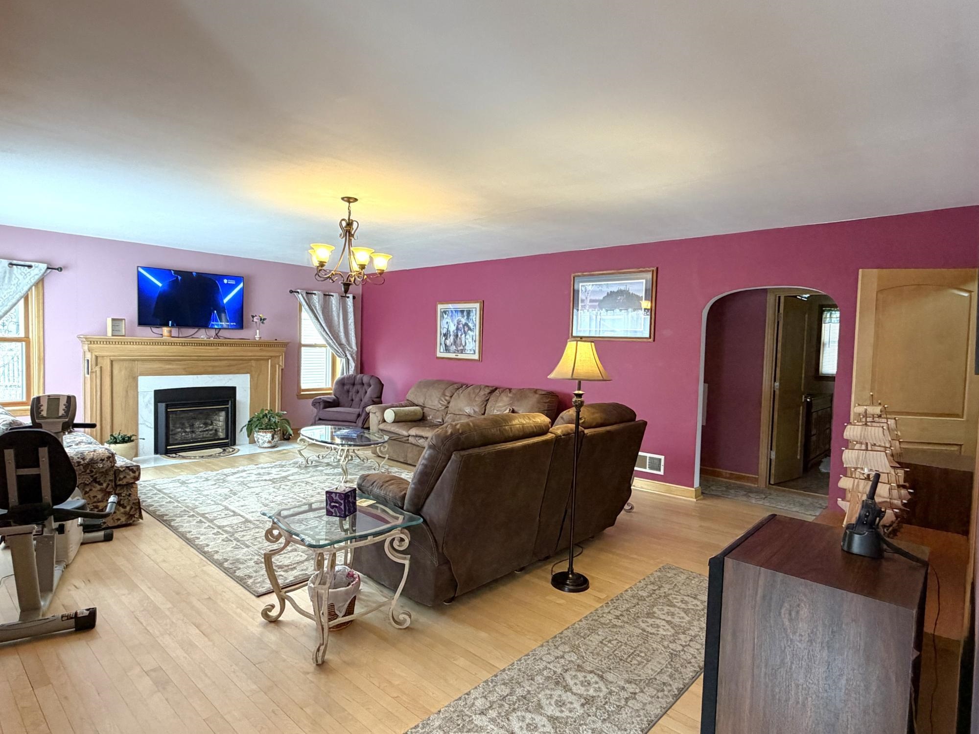 229 5TH AVENUE, Antigo, Wisconsin 54409, 5 Bedrooms Bedrooms, ,2 BathroomsBathrooms,Residential,For Sale,229 5TH AVENUE,22600887