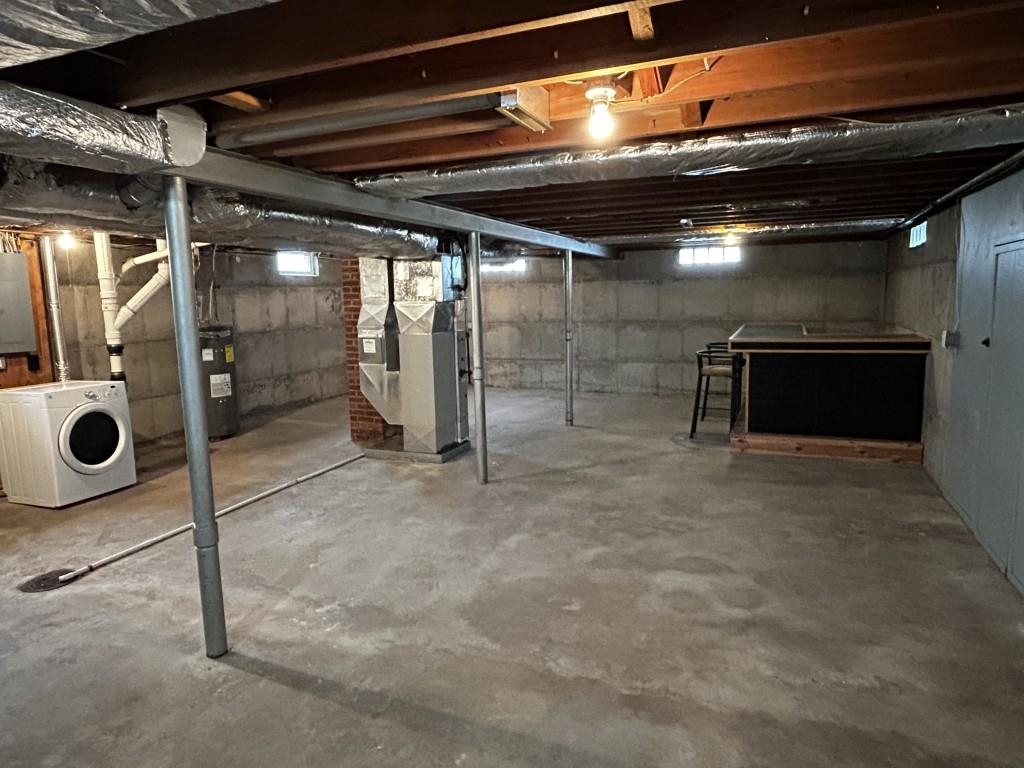 922 S 10TH AVENUE, Wausau, Wisconsin 54401, 2 Bedrooms Bedrooms, ,1 BathroomBathrooms,Residential,For Sale,922 S 10TH AVENUE,22600889