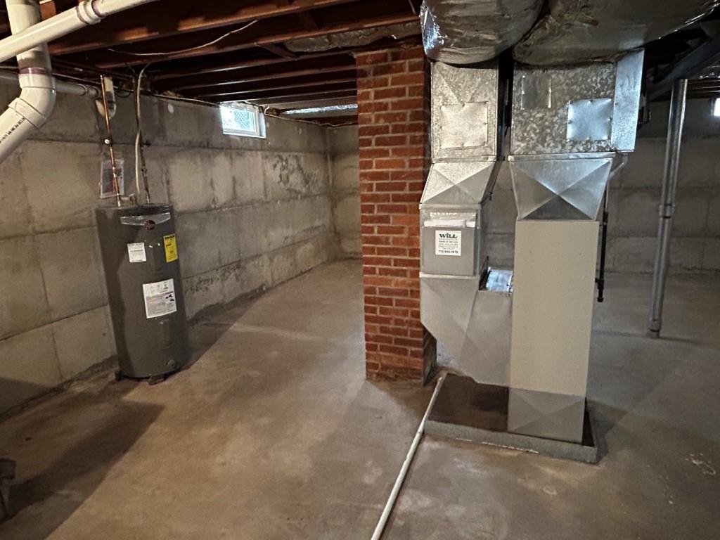 922 S 10TH AVENUE, Wausau, Wisconsin 54401, 2 Bedrooms Bedrooms, ,1 BathroomBathrooms,Residential,For Sale,922 S 10TH AVENUE,22600889