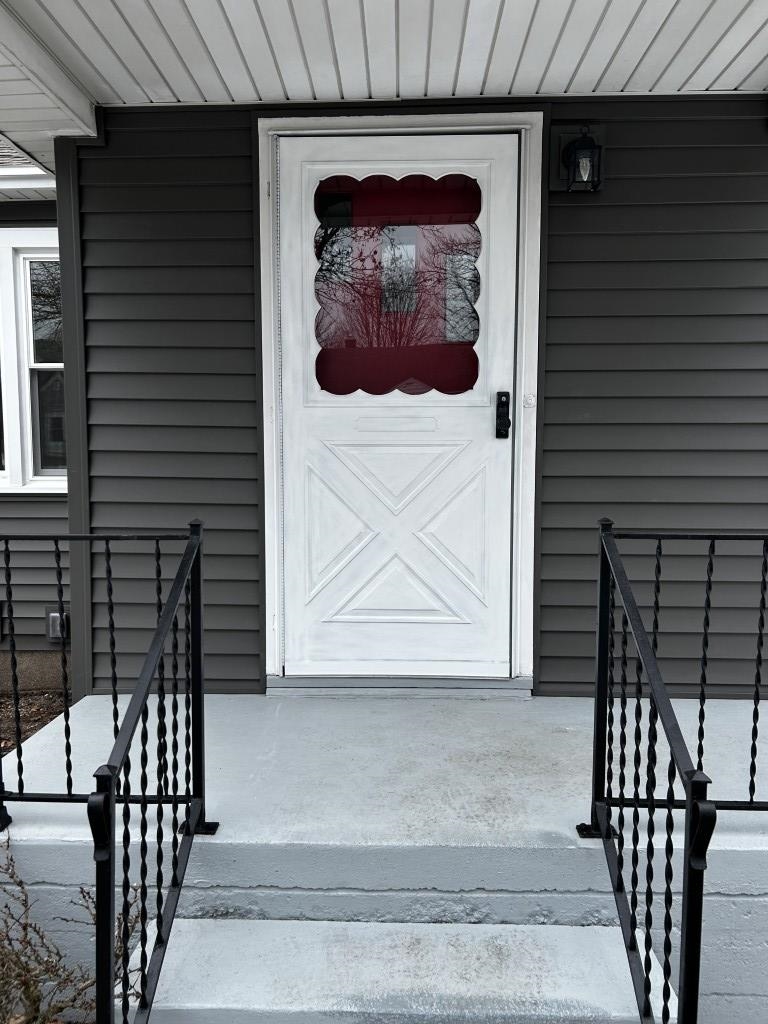 922 S 10TH AVENUE, Wausau, Wisconsin 54401, 2 Bedrooms Bedrooms, ,1 BathroomBathrooms,Residential,For Sale,922 S 10TH AVENUE,22600889