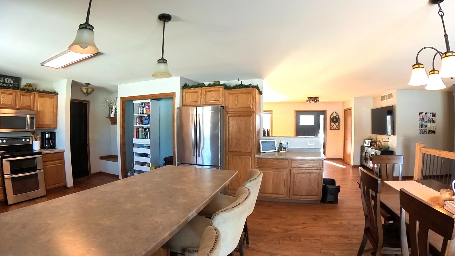 7596 MERRYLAND DRIVE, Rosholt, Wisconsin 54473, 4 Bedrooms Bedrooms, ,2 BathroomsBathrooms,Residential,For Sale,7596 MERRYLAND DRIVE,22600895
