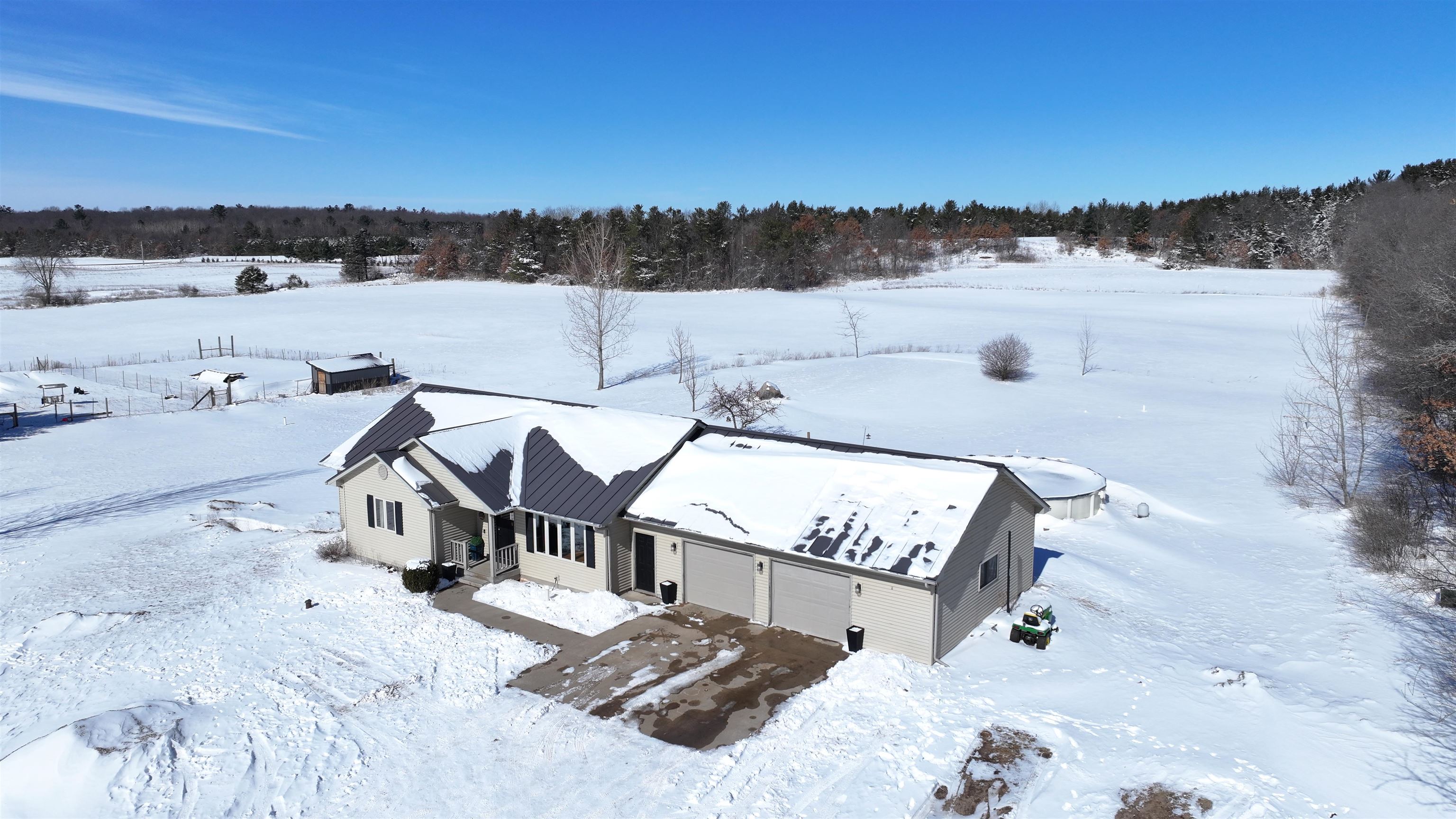 7596 MERRYLAND DRIVE, Rosholt, Wisconsin 54473, 4 Bedrooms Bedrooms, ,2 BathroomsBathrooms,Residential,For Sale,7596 MERRYLAND DRIVE,22600895