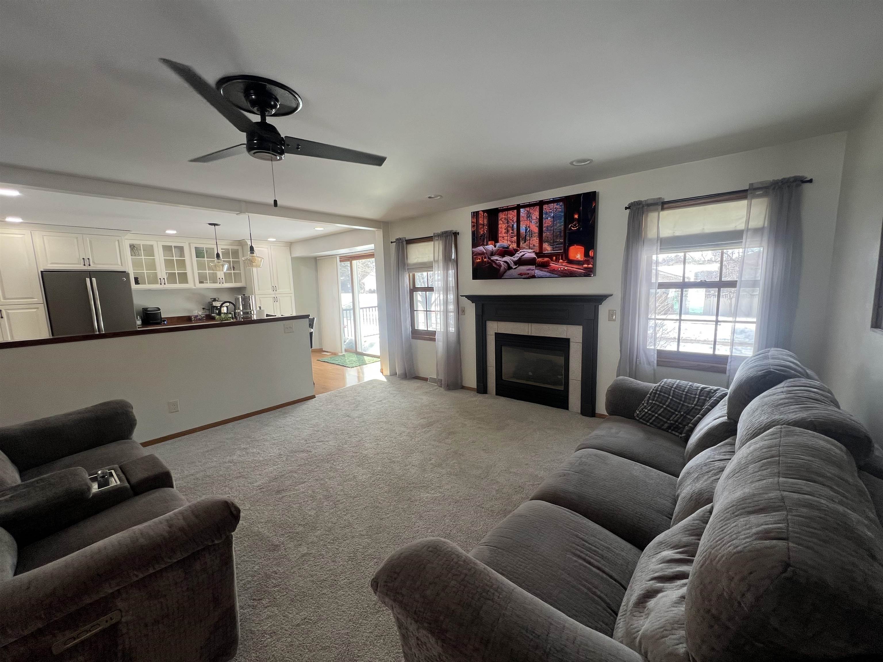 1011 17TH STREET, Mosinee, Wisconsin 54455, 5 Bedrooms Bedrooms, ,3 BathroomsBathrooms,Residential,For Sale,1011 17TH STREET,22600897