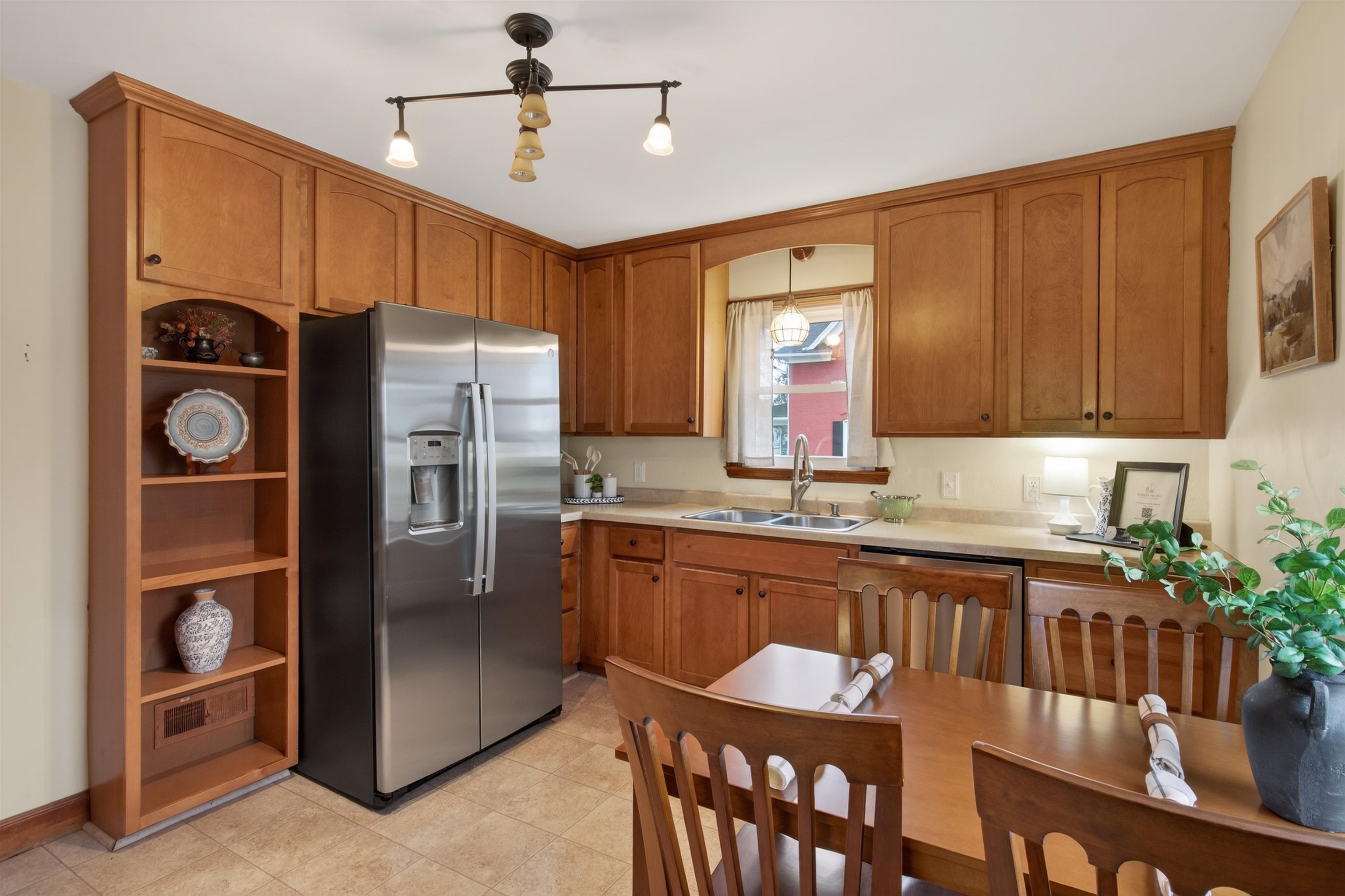 420 10TH STREET SOUTH, Wisconsin Rapids, Wisconsin 54494, 3 Bedrooms Bedrooms, ,1 BathroomBathrooms,Residential,For Sale,420 10TH STREET SOUTH,22600910
