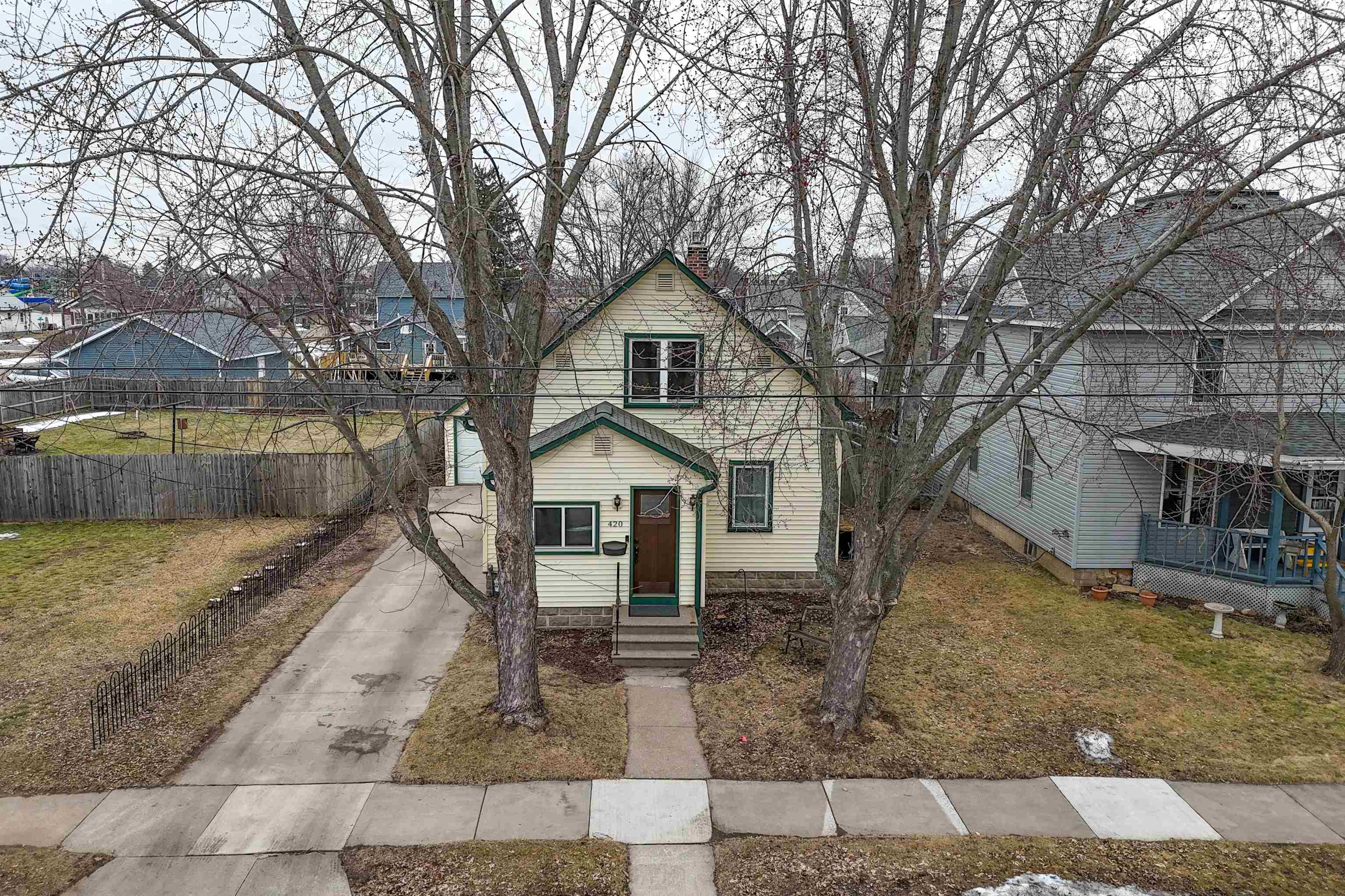 420 10TH STREET SOUTH, Wisconsin Rapids, Wisconsin 54494, 3 Bedrooms Bedrooms, ,1 BathroomBathrooms,Residential,For Sale,420 10TH STREET SOUTH,22600910
